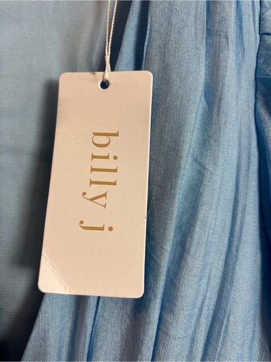 NEW Billy J Erin Tiered Plunge V Neck Midi Dress in Sky Blue Size 8 NWT $110