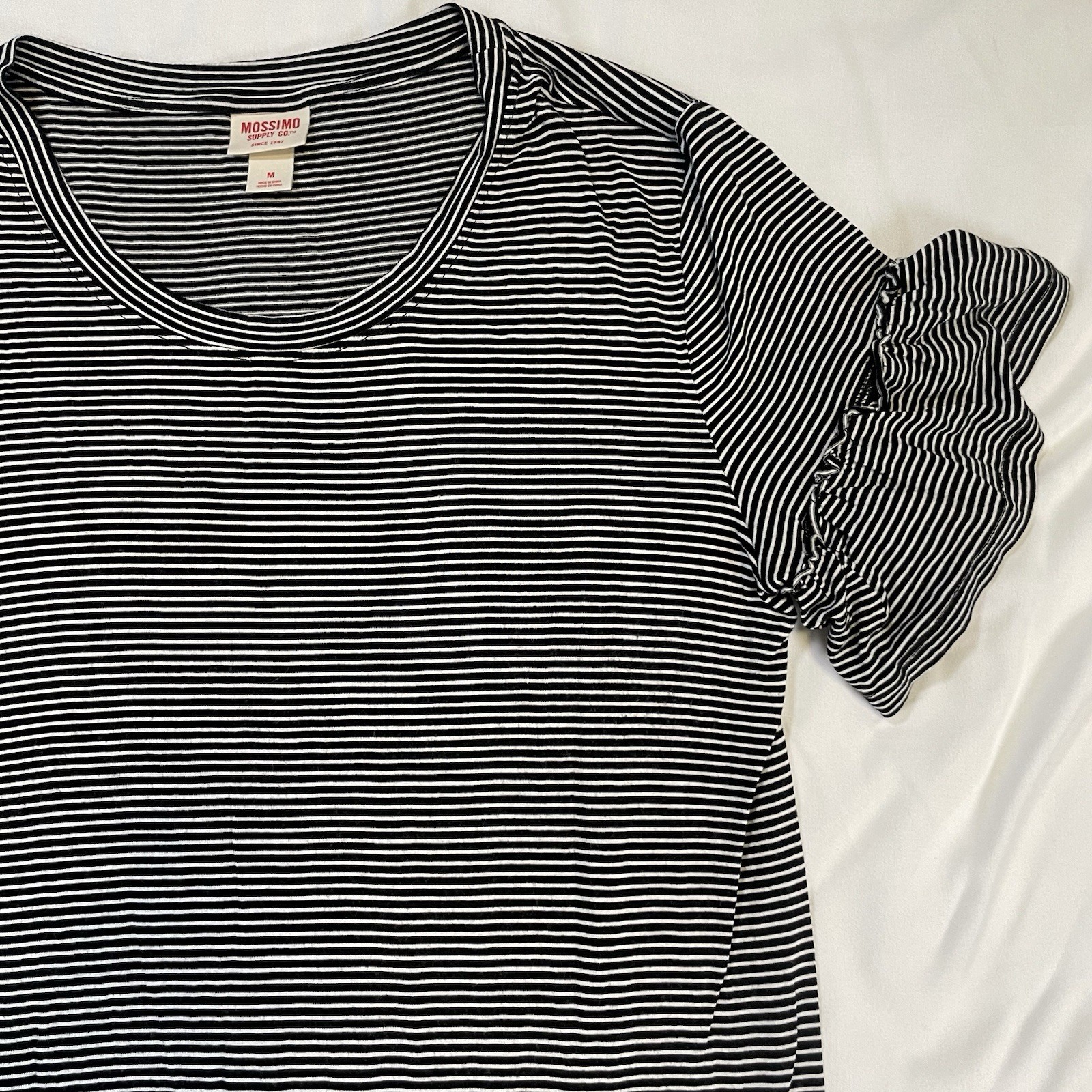 Women’s Medium Dress Bundle Time & Tru Mossimo Casual T-Shirt Dresses