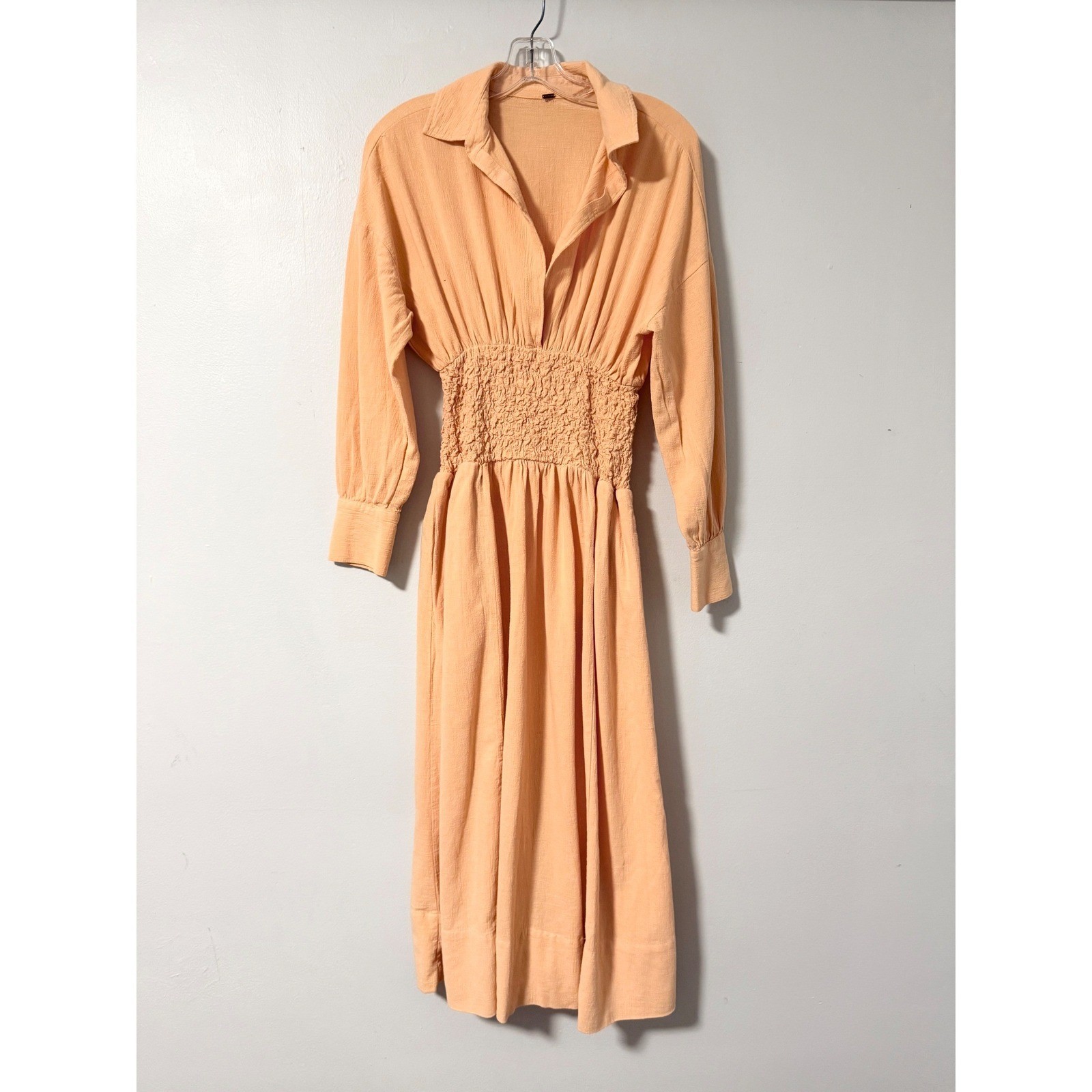 Free People Endless Summer Monika Peach Ruched Shirt Dress Smocked Waist XS Midi