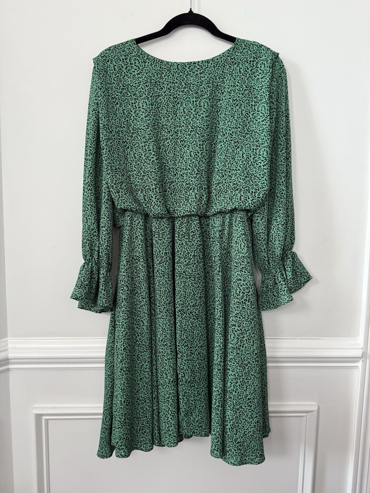 T Tahari Green & Black Abstract Print Dress