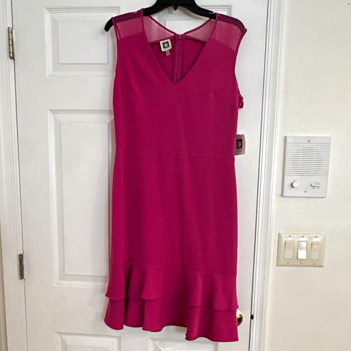 Anne Klein Pink Sleeveless V-Neck Sheath Knee Dress Ruffle Sheer Sz 8