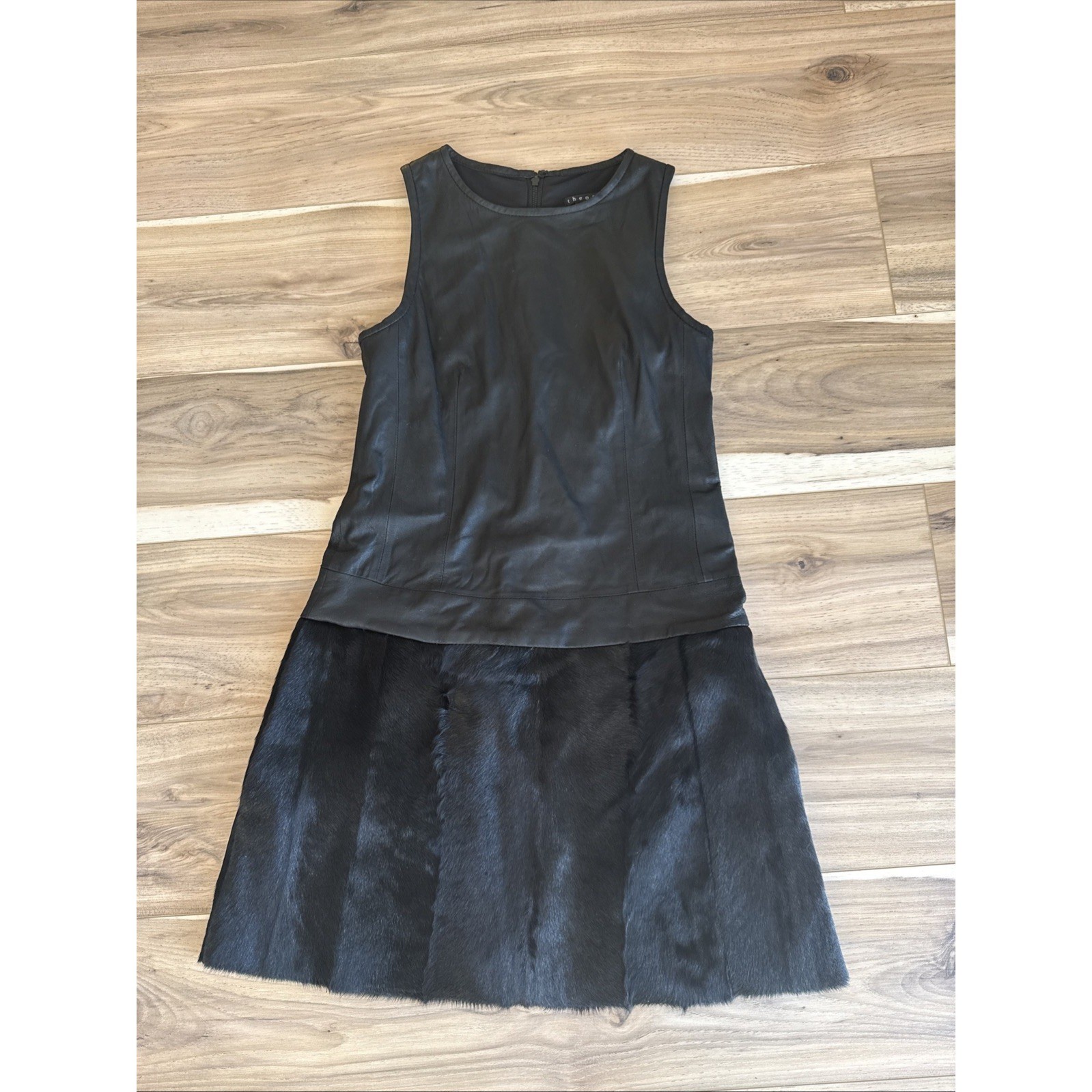 Theory Black Leather and Goat Fur Sleeveless Shift Mini Dress Size 0 B0900611