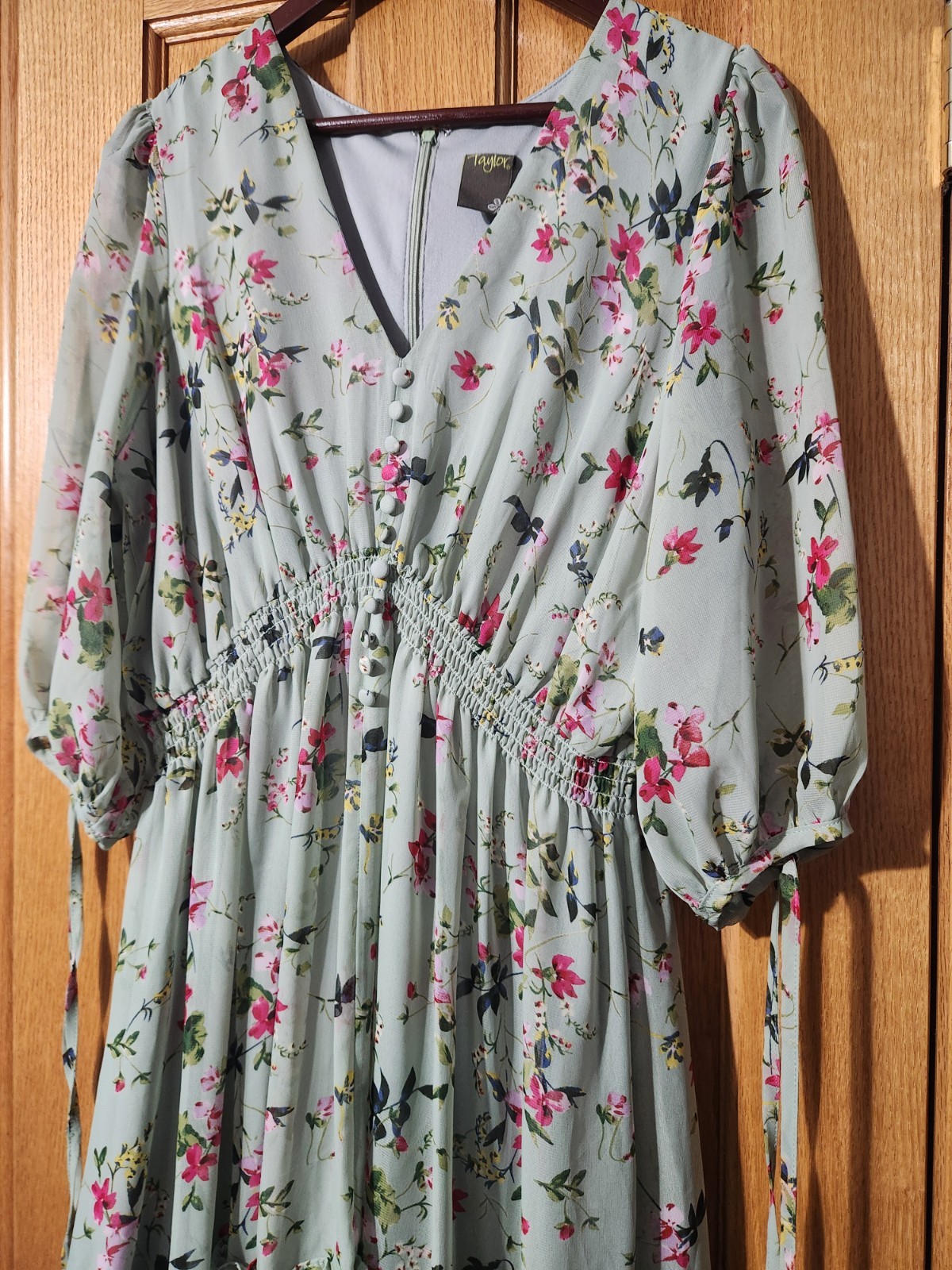 Taylor Sage Green Floral Smocked Tiered Dress sz16 Boho Romantic Sheer Garden