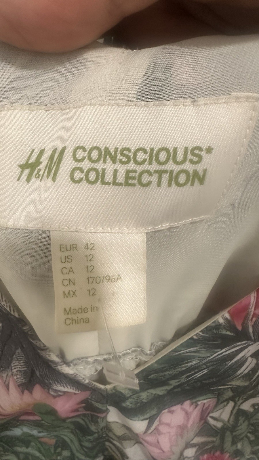 HM conscious collection tropical jungle printMaxi vacation dress parrots animal