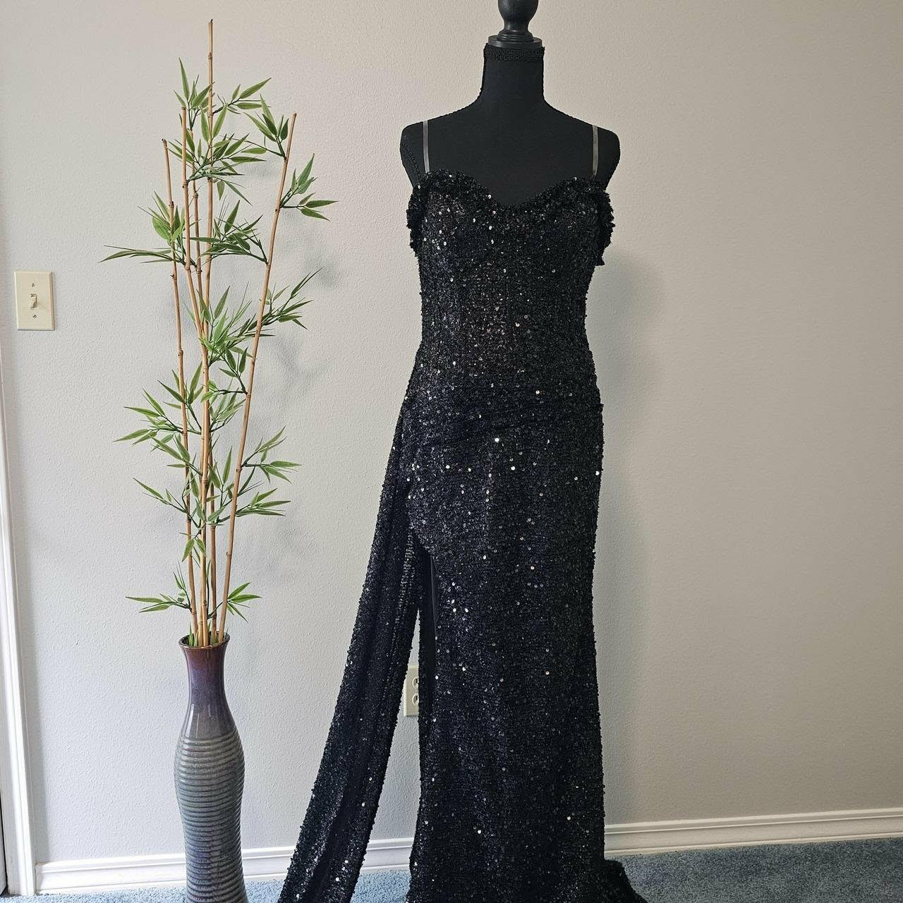 Black Sequin Maxi Dress Sweetheart Neck Lace-Up Back