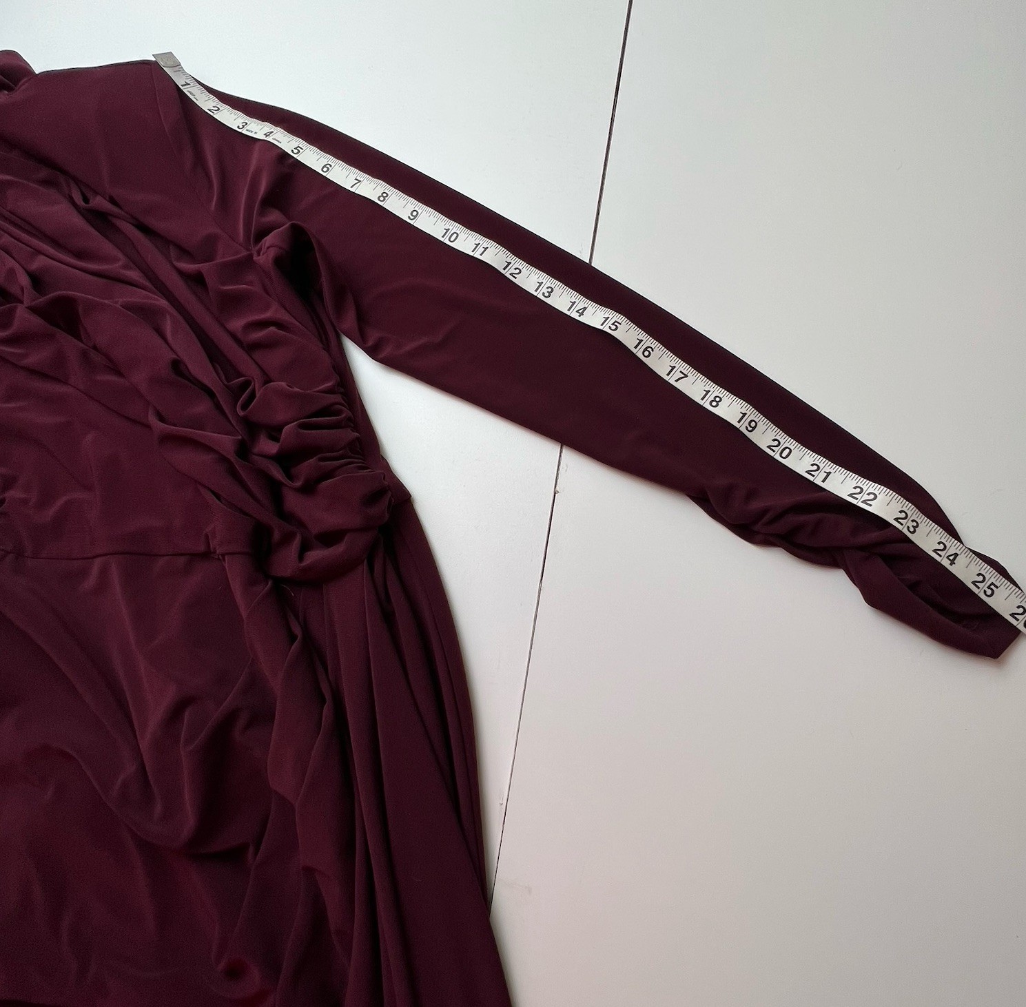 BETSY & ADAM Jeanette Long Sleeve Stretch Knit Ruched Dress Size 12 Wine