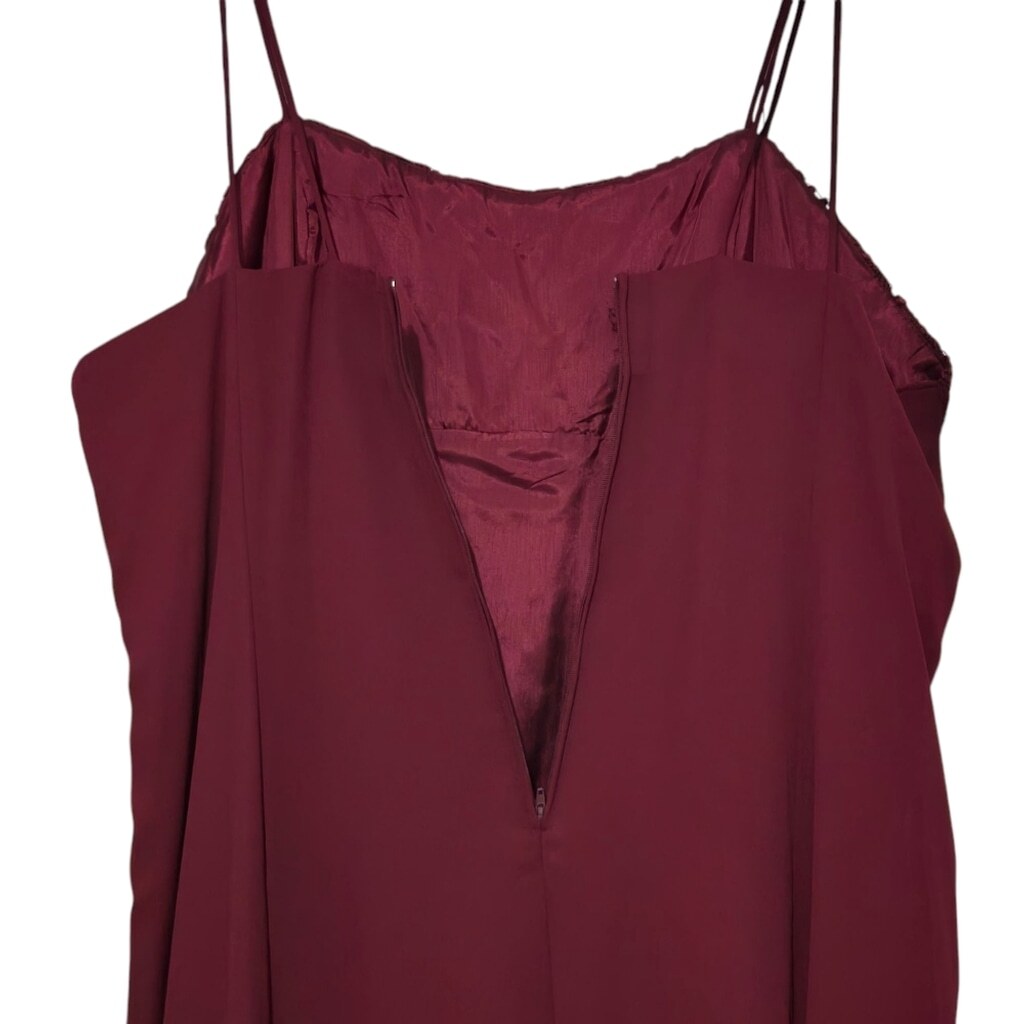 DOLLAR Elegant Burgundy Women’s Spaghetti Strap Flower Detail Formal Dress 18W