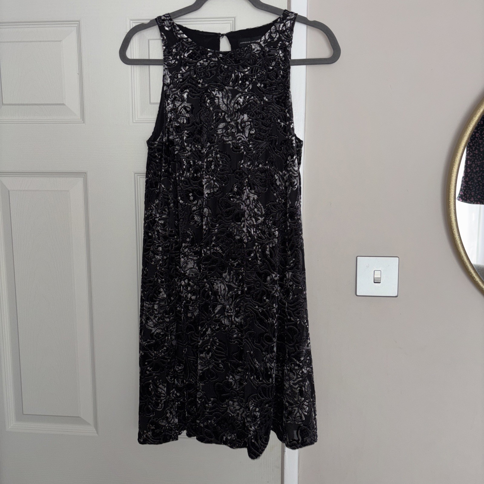 Adrienne Vittadini Ladies Dress black Grey velvet flocked Sleeveless size medium