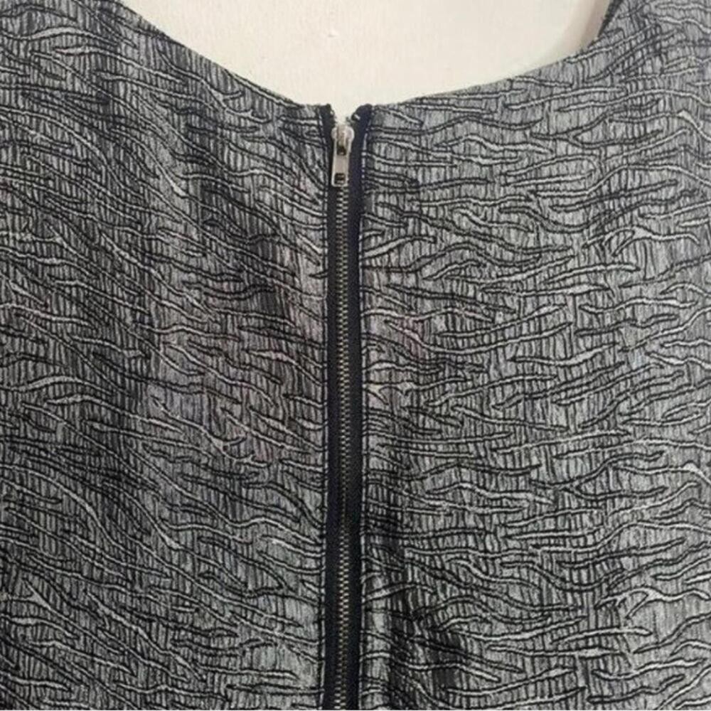 Ya Los Angeles Grey Patterned Metallic Thread Sleeveless Fit and Flare Dress
