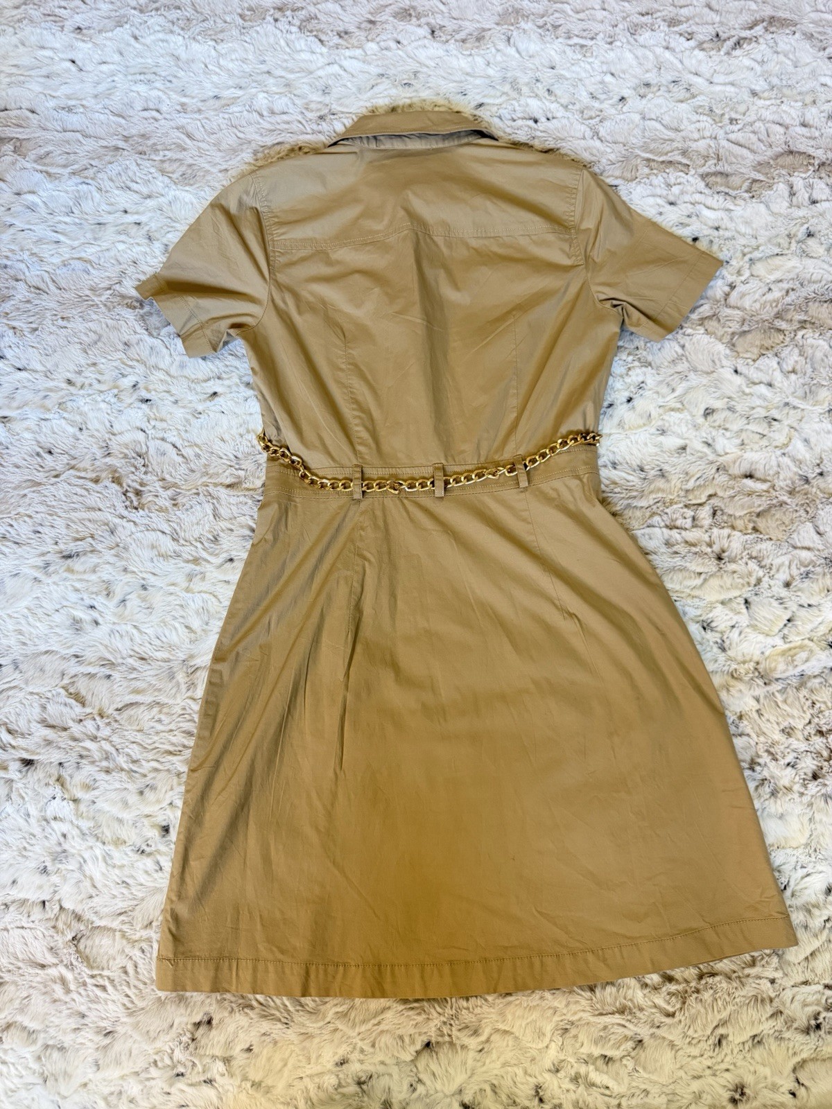 Michael Kors Beige Shirt Dress 2 Short Sleeve Button Front Chain Belt Pockets