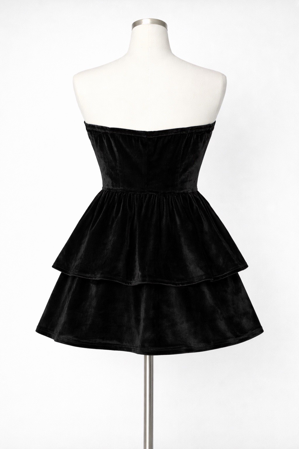 Originality Black Velvet Strapless Tiered Mini Dress Women M NWT Party USA