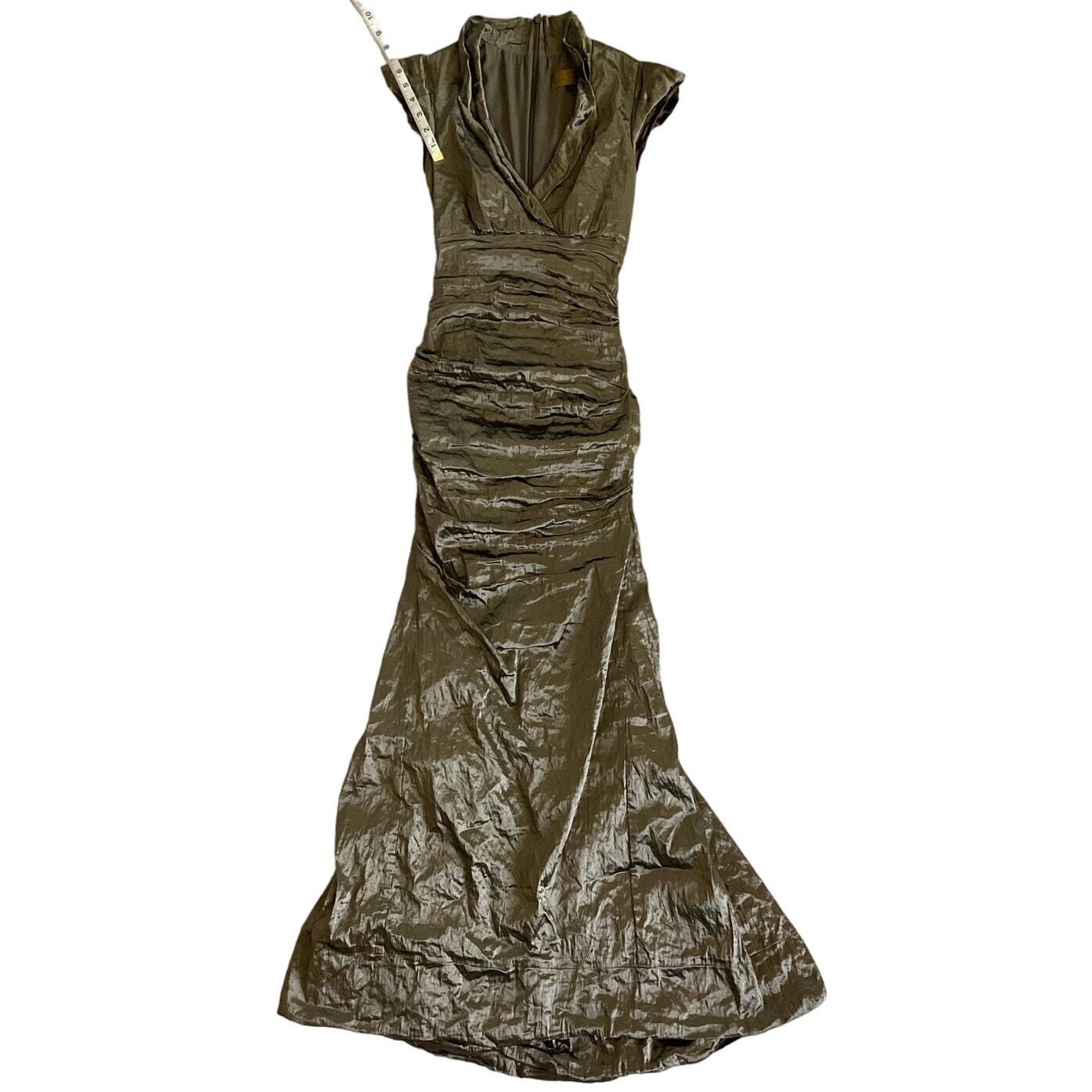 Nicole Miller Metallic Taffeta Crinkle Stretch Mermaid V-Neck Gown Green 2