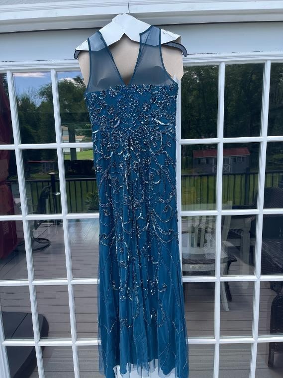Aidan Mattox Blue Sequin Beaded Evening Gown Women’s, Size 8. Worn once!