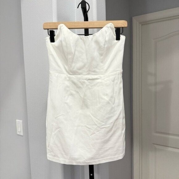 Superdown Strapless Mini Dress White Size Small Revolve NWT Evening Bachelorette