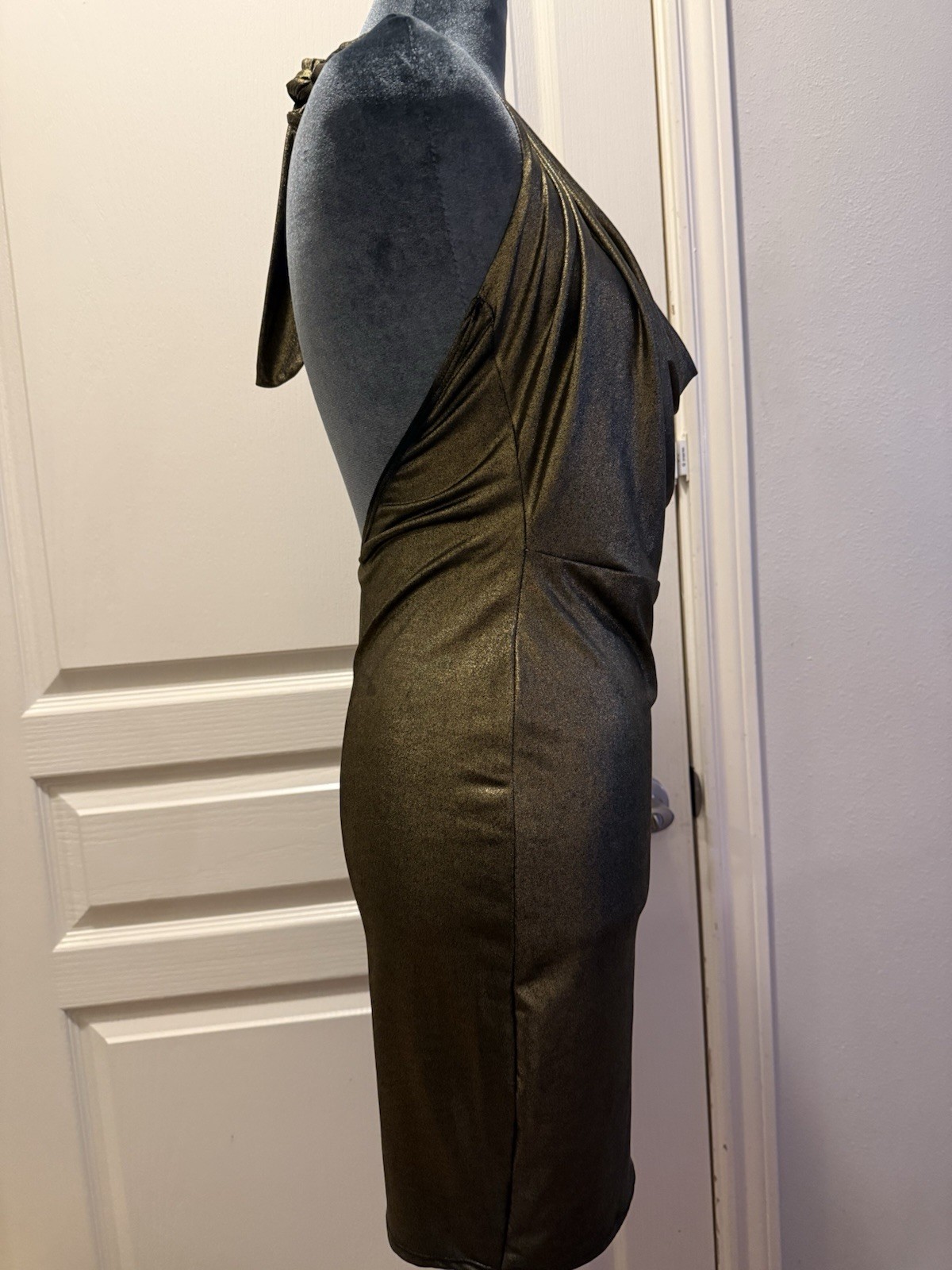 Blue Gold Metallic Halter Cowl Neck Bodycon Sheath Knee Length Stretch S