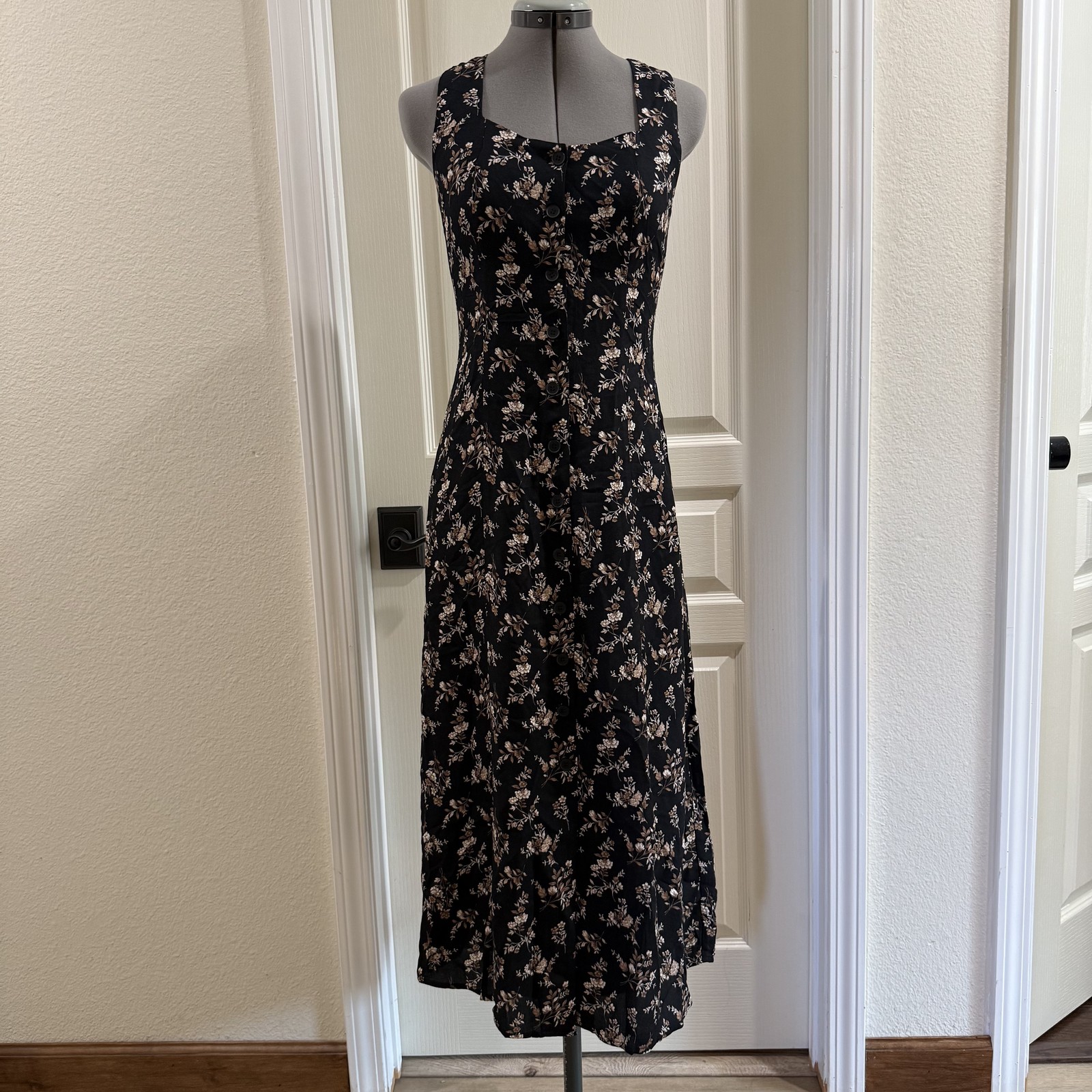 New Black Floral Midi Dress