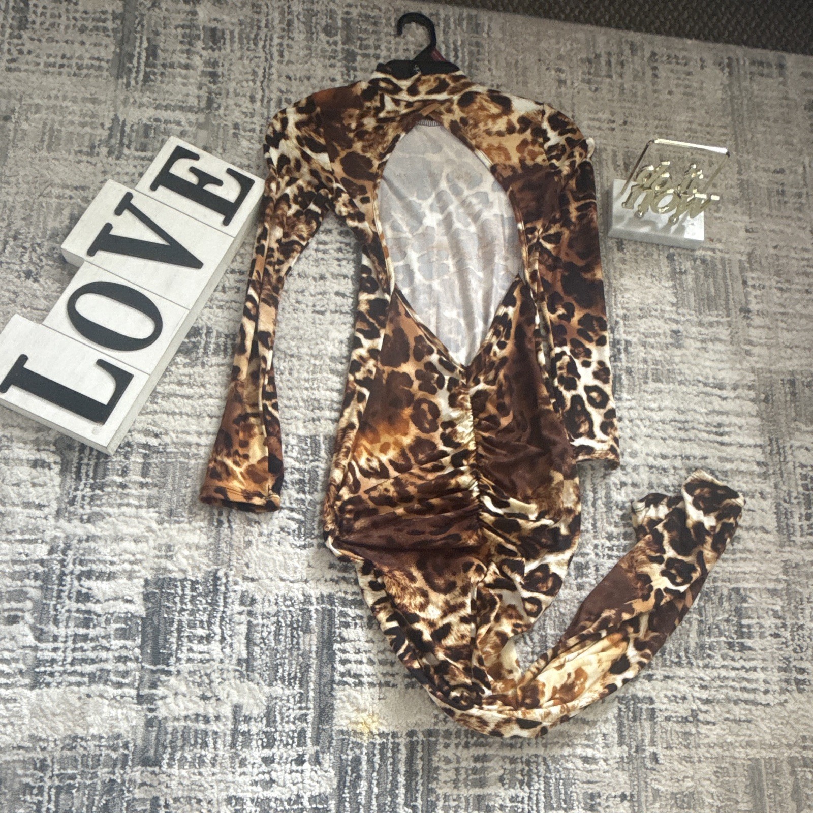 Leopard Animal Print Long Sleeve Backless Maxi Bodycon Dress Crew Neck One Size