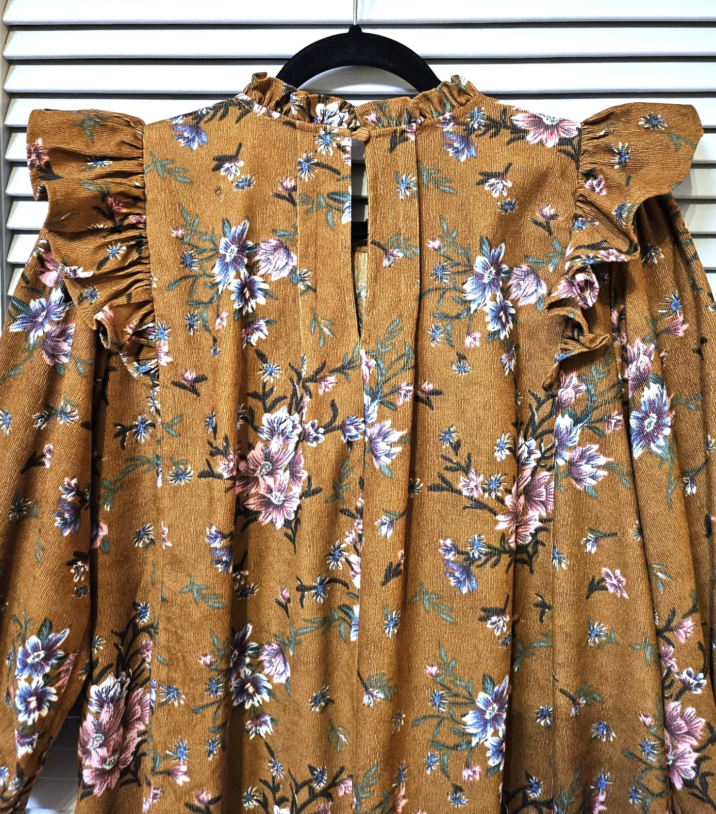 camel corduroy floral pintuck ruffle detail dress L