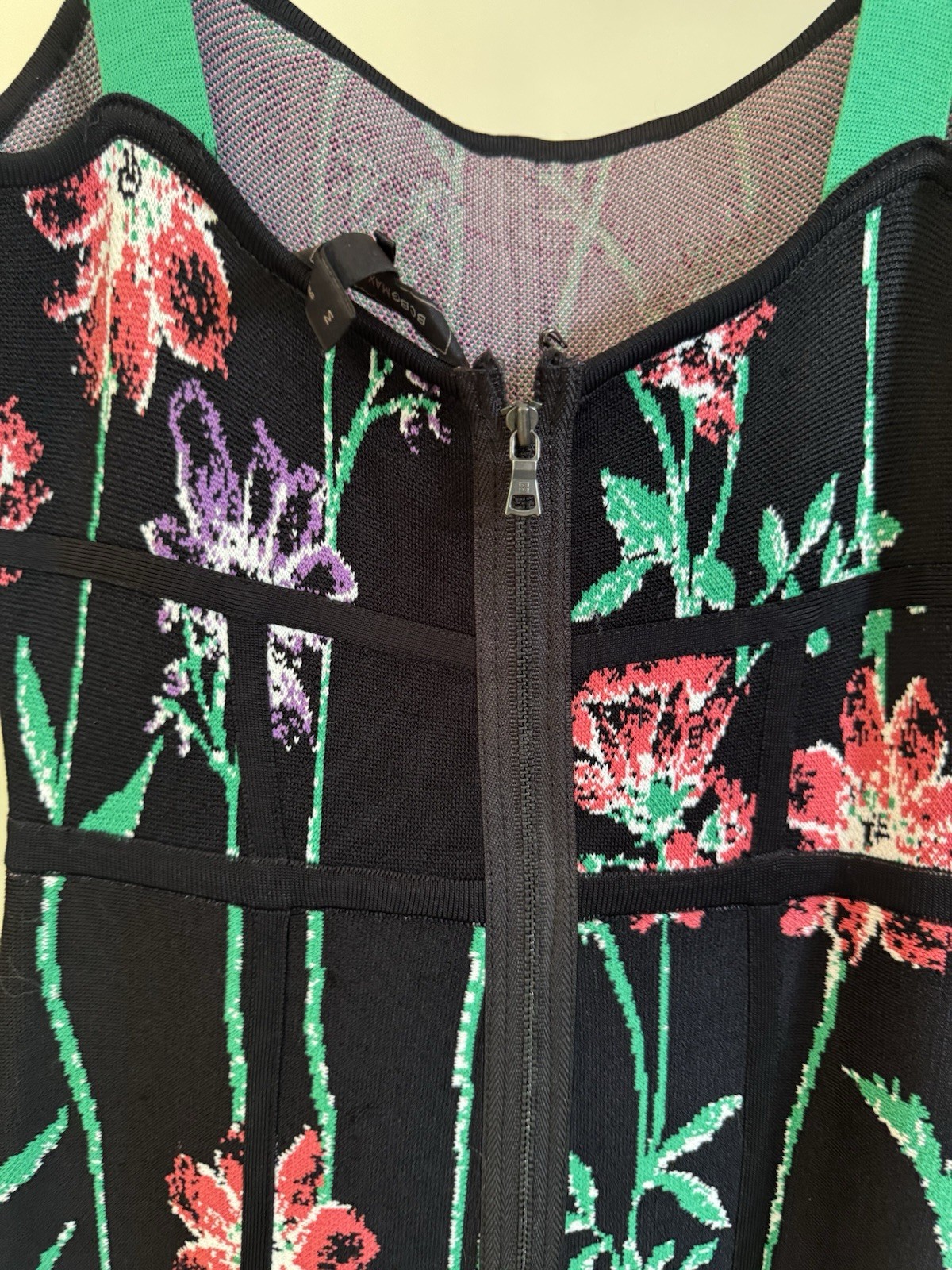 BCBGMAXAZRIA Black Multicolor Floral Sweetheart Strappy Mesh Midi Zip Back M
