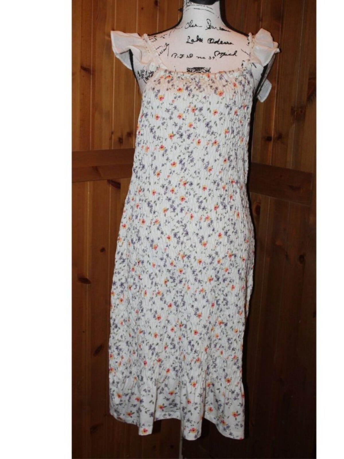 Anthropologie Romantic Fully Smocked Dress Floral Coquette Size M !00% Cotton