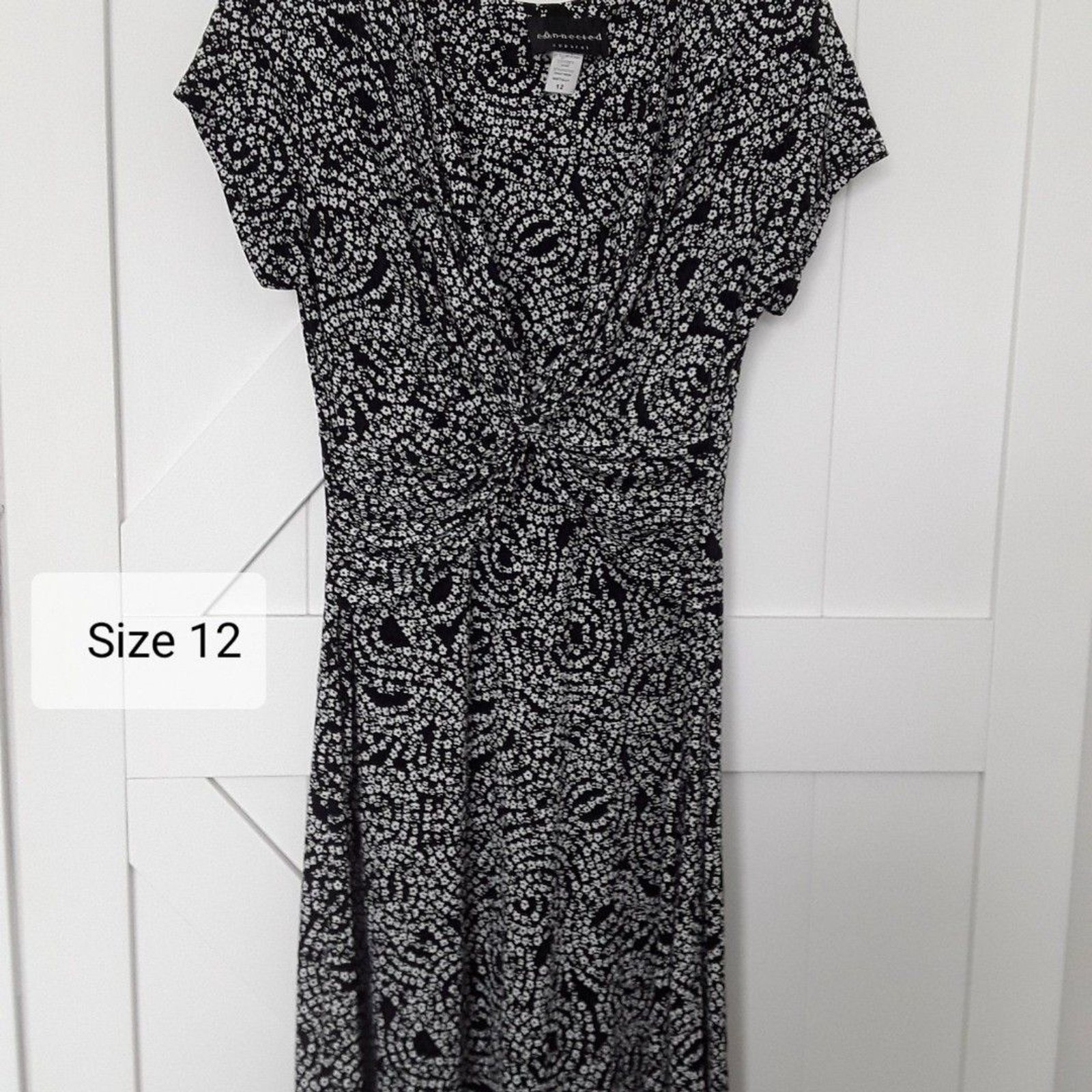Size 12 Connected Apparel Dress