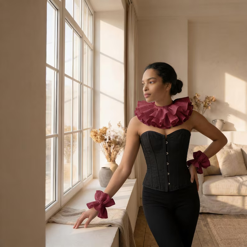 Clown collar and cuffs,Pierrot clown ruffle,White ruffle cuffs,Victorian ruffle
