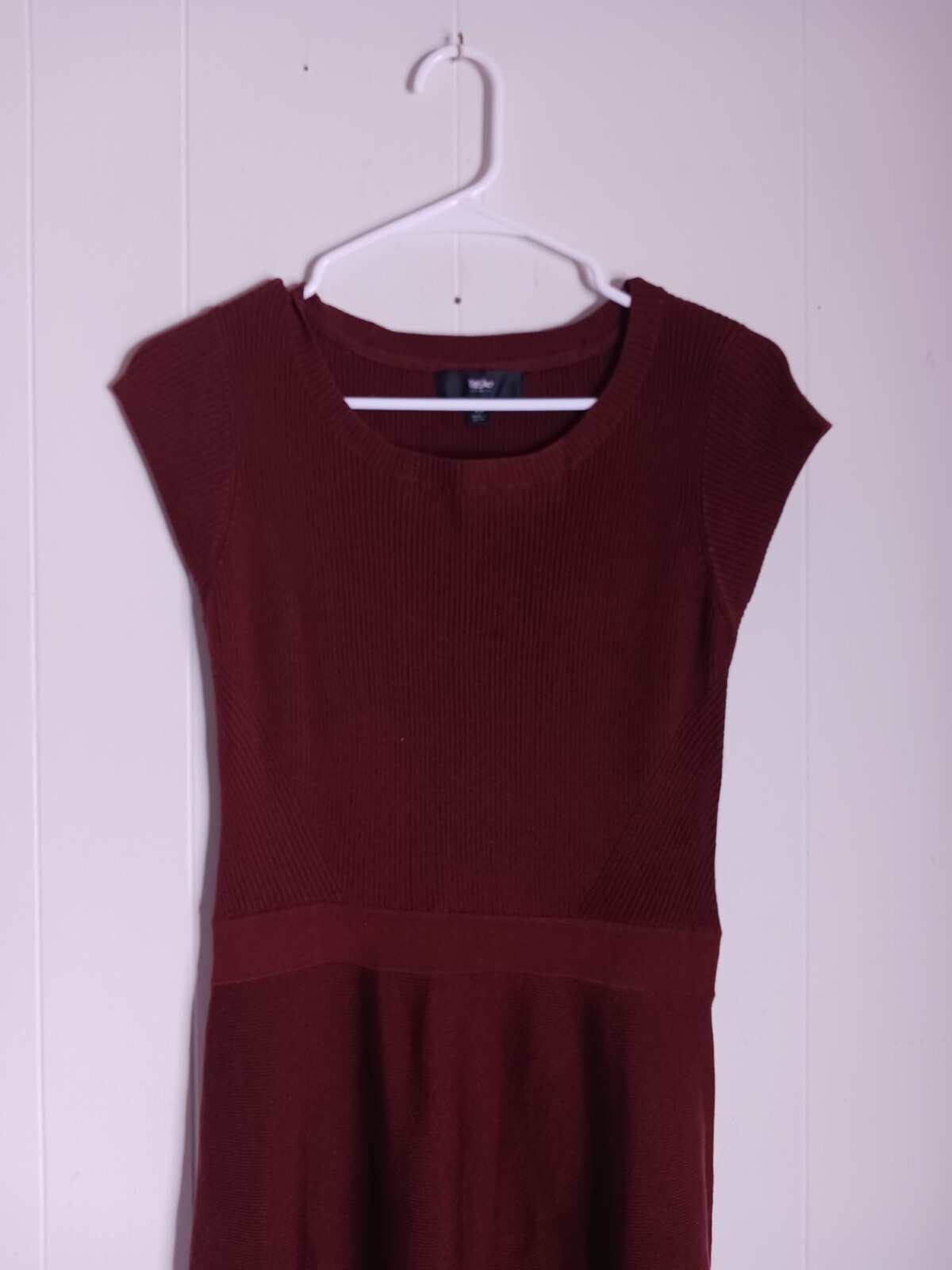 Mossimo Dark Red Cap Sleeve Knit Dress Women’s Size M