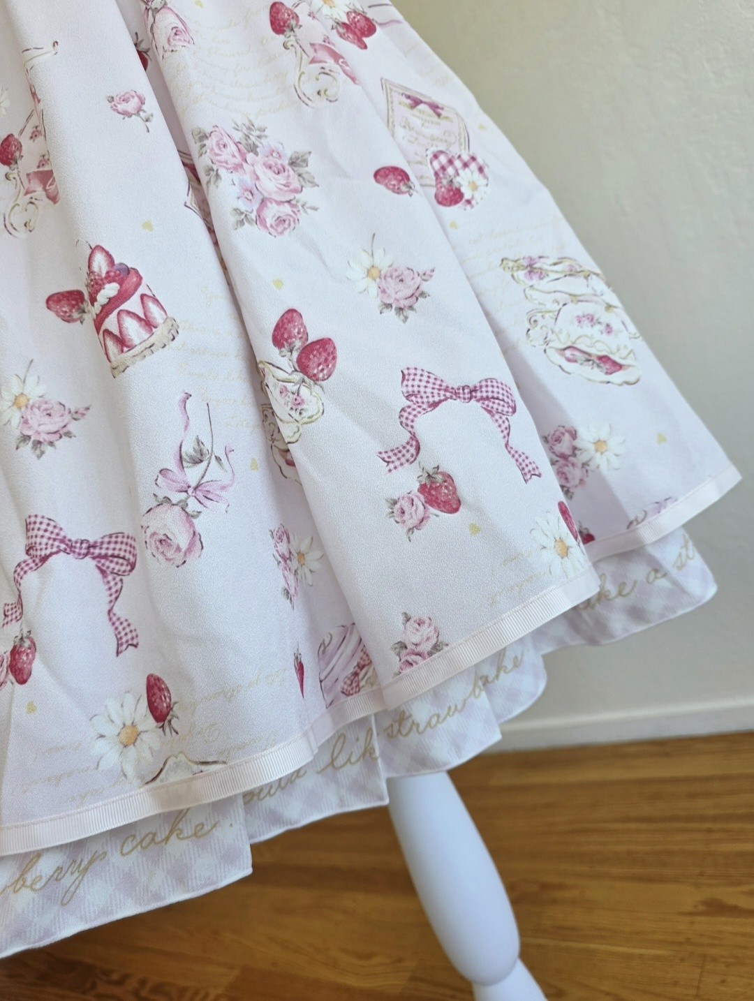 LIZ LISA Strawberry Tea Party Pink/White Patterned Women’s One-Piece Dress Japan