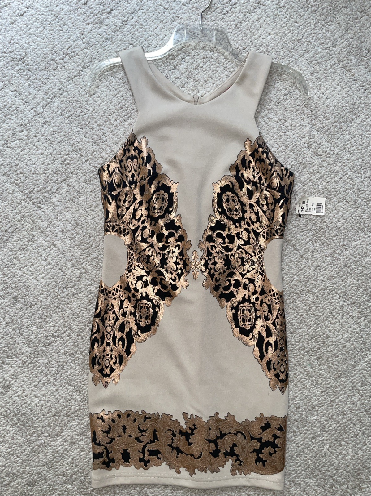 Akira Chicago Red Label Dress Beige With Black And Copper Design Size L NWT