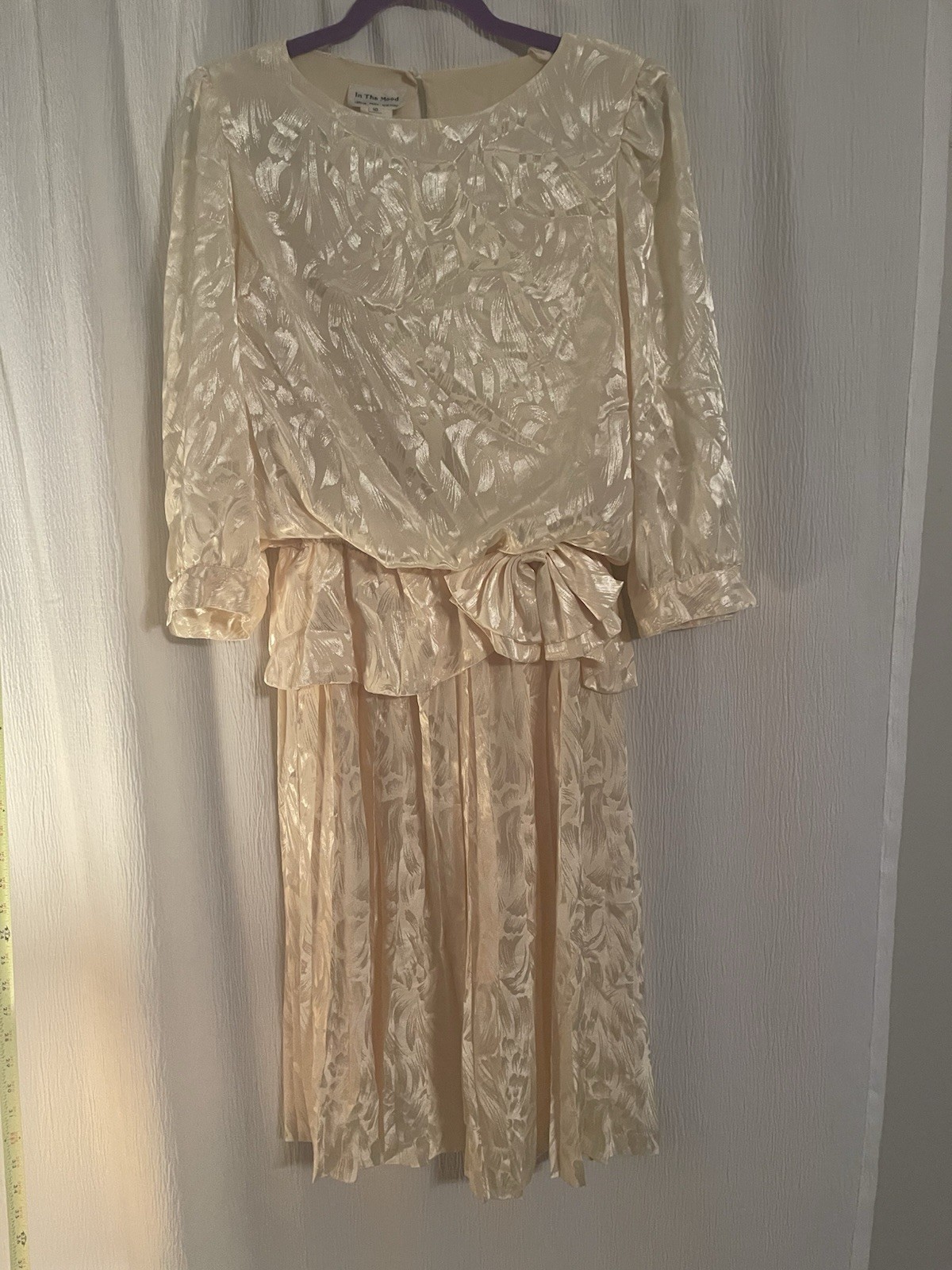 In The Mood Women’s 10 Ivory Jacquard 3/4 Sleeve Round Neck Midi Bow Lined