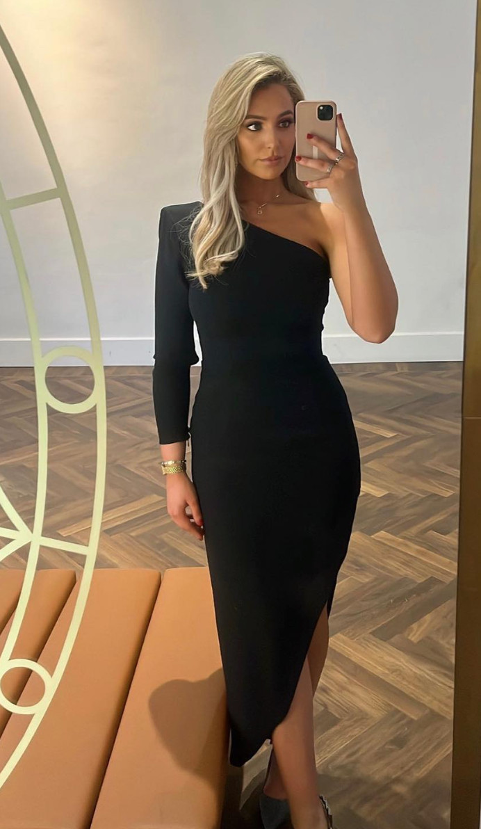 Alex Perry Jolie Dres – Size AU 6 Black One Shoulder Long Sleeve Asymmetric Gown