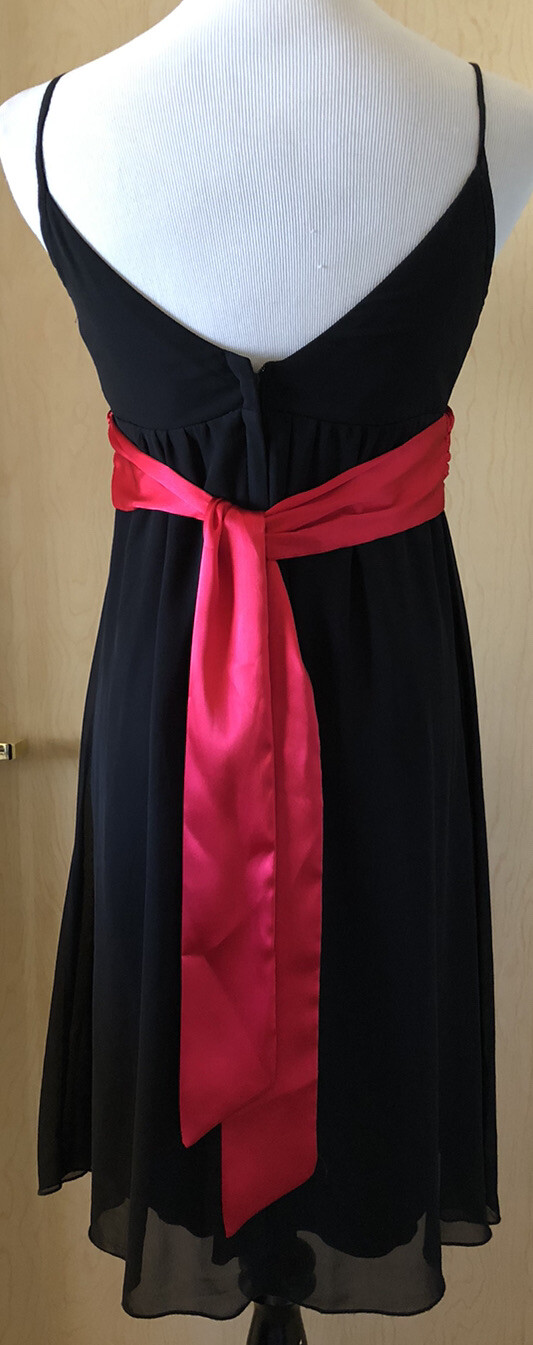 EUC~B.Wear Too!~Byer CA~Spaghetti Strap~Black Dress w Red Band & Tie~Lined~Sz 11