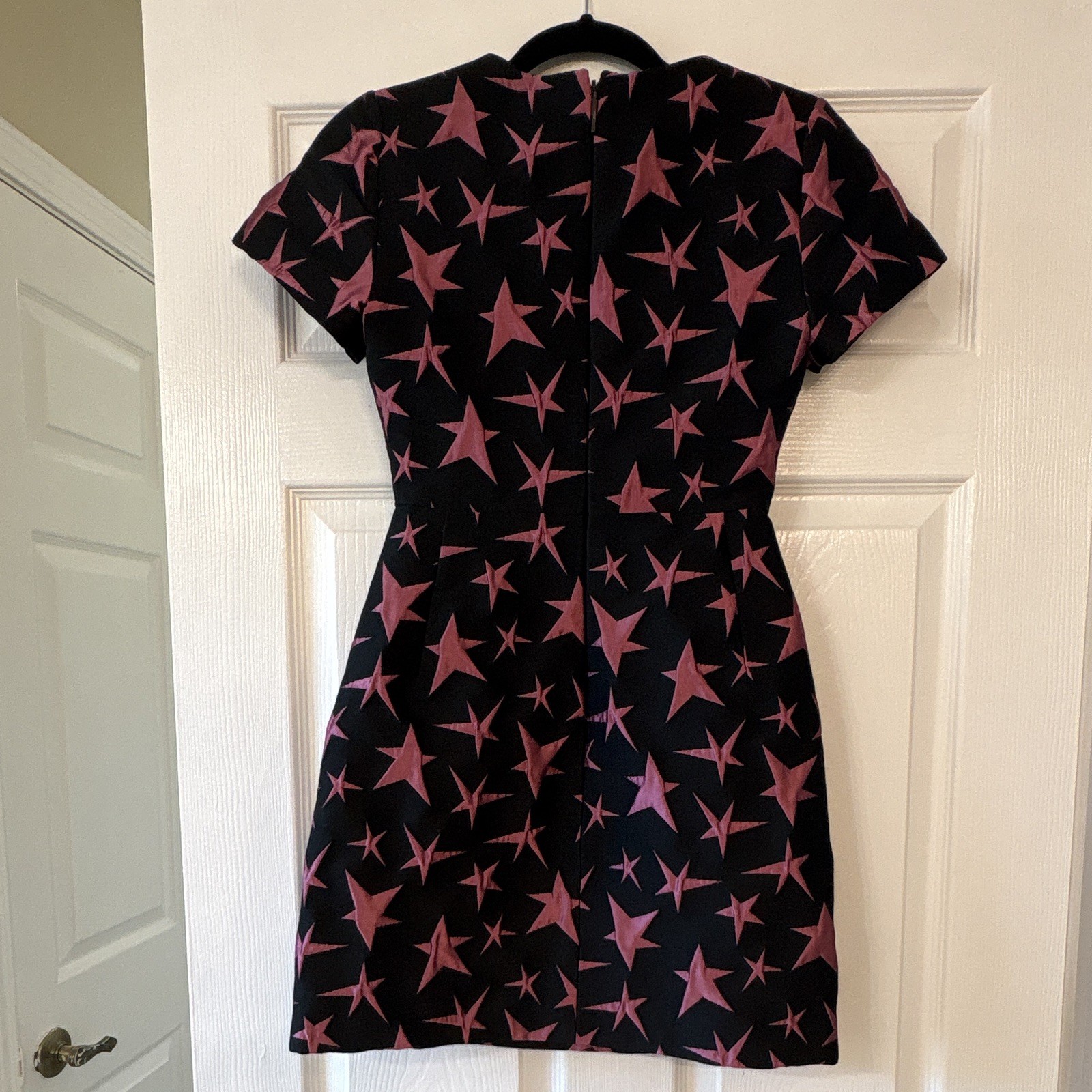 MSGM Womens Size 38 Black/Pink Star Print Sheath Dress Round Neck Zip Short
