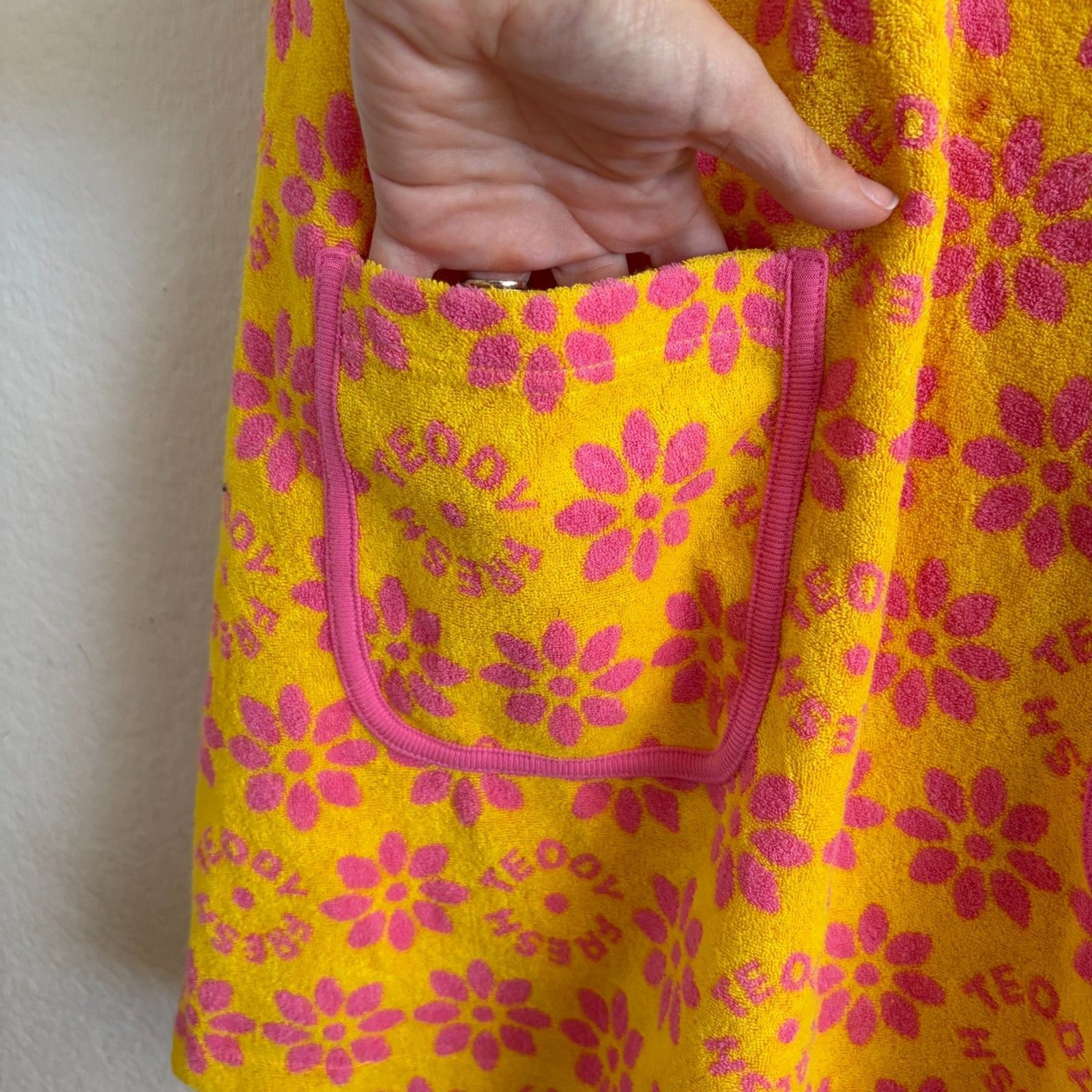 TEDDY FRESH Pom Pom Pink Terry Cloth Floral Mini Sunress Cover Up Womens Medium
