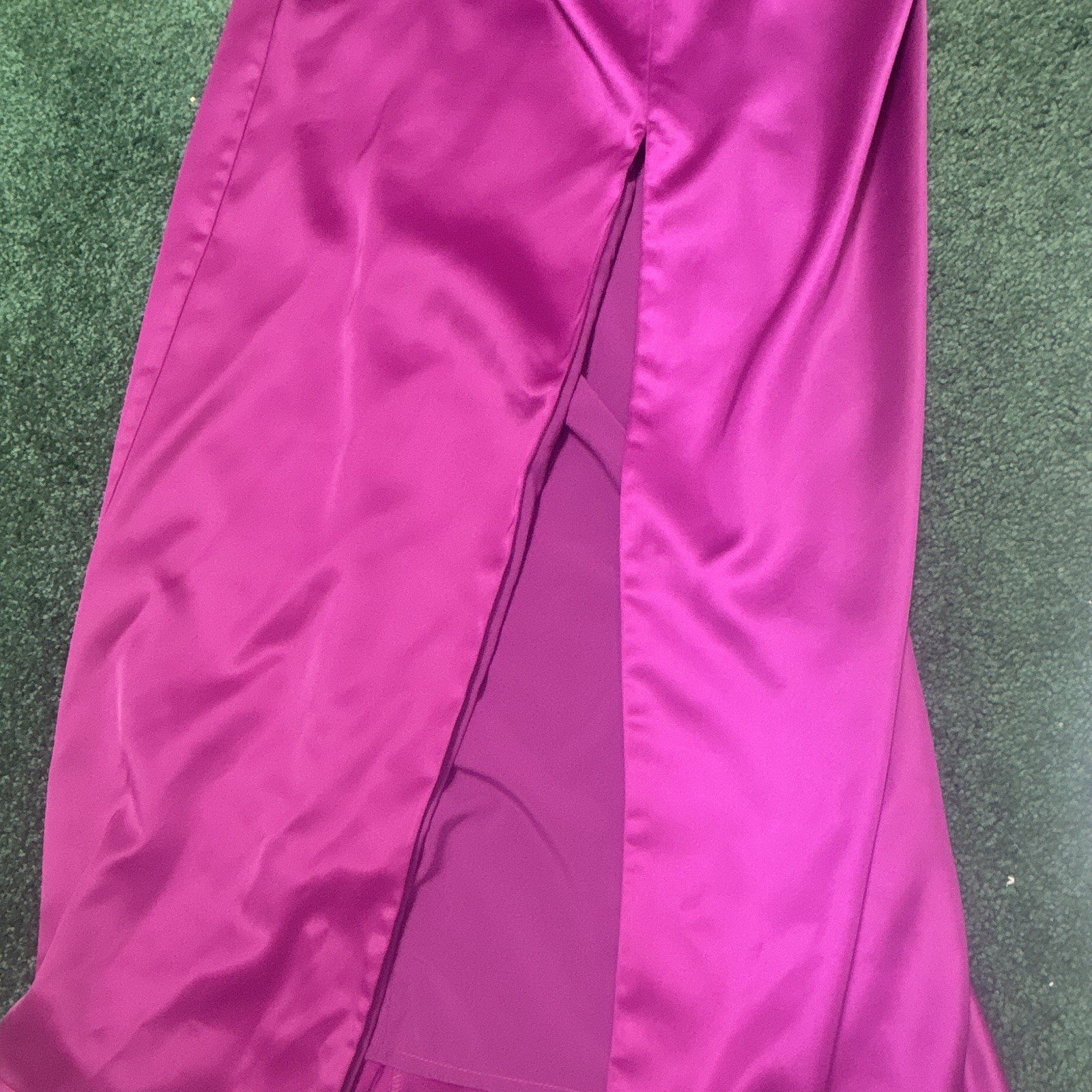 ONE33 Social Purple Solid Satin V-Neck Sleeveless Maxi Dress Side Slit Zip 4