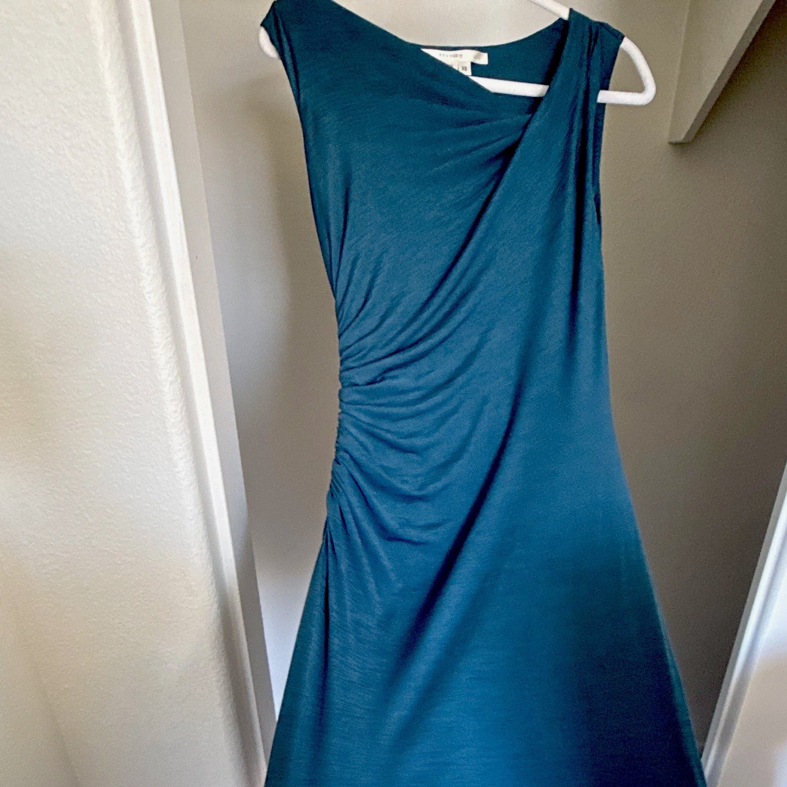 Studio M Blue Solid Polyester/Spandex Knit Sheath Ruched Boat Neck Dress XS