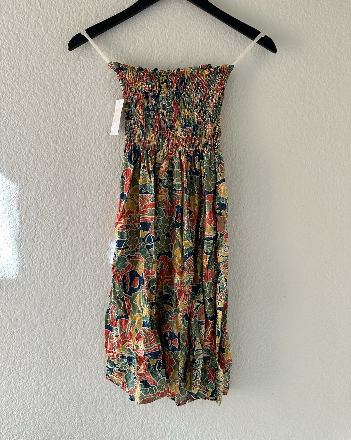 Tori Richard Disney Women’s Coral Tropical Fish Hidden Mickeys Smock Dress