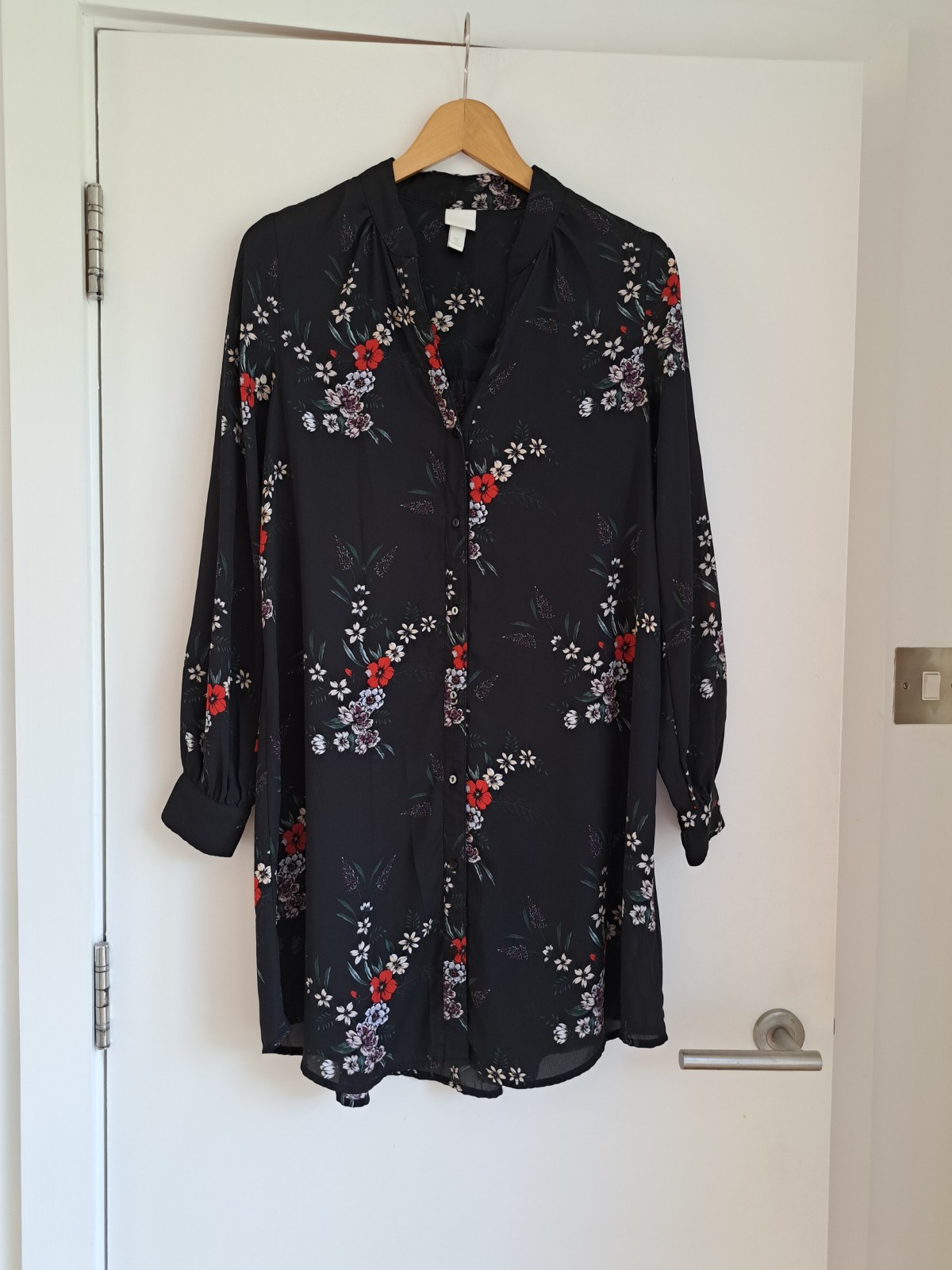 H&M Chiffon Shirt Dress UK10 Floral Knee Length Black Mix Button Up