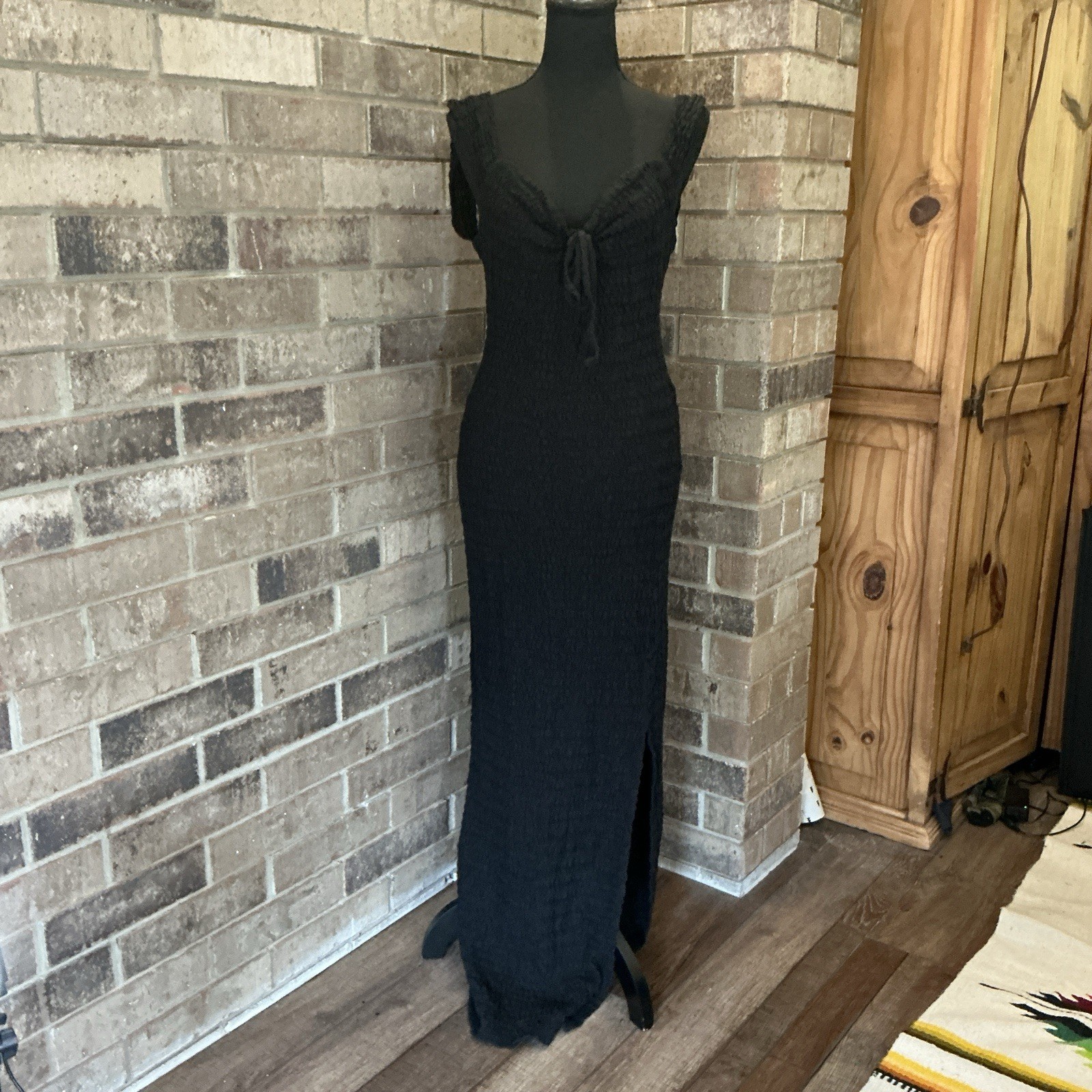 FP Beach Free People Black Smocked Maxi Dress Size L Tie Front Side Slit #19E8