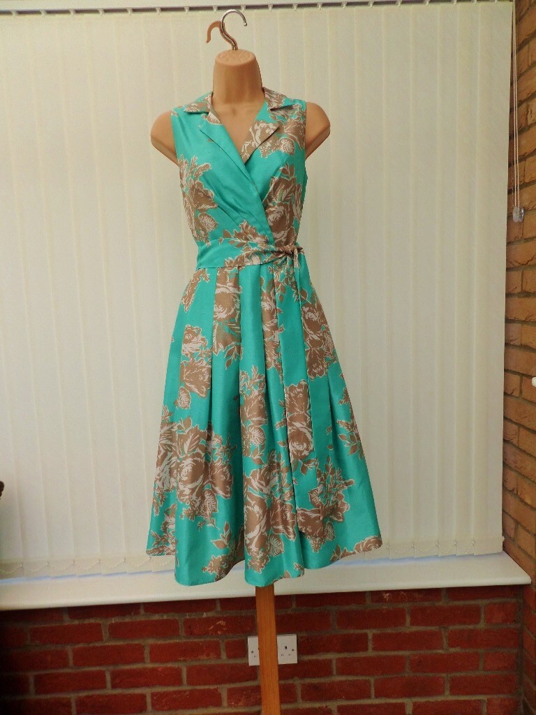 ELIZA J TURQUOISE GOLD IVORY FLORAL SATEEN 50’S PLEAT FLARE MIDI DRESS 8 NWOT
