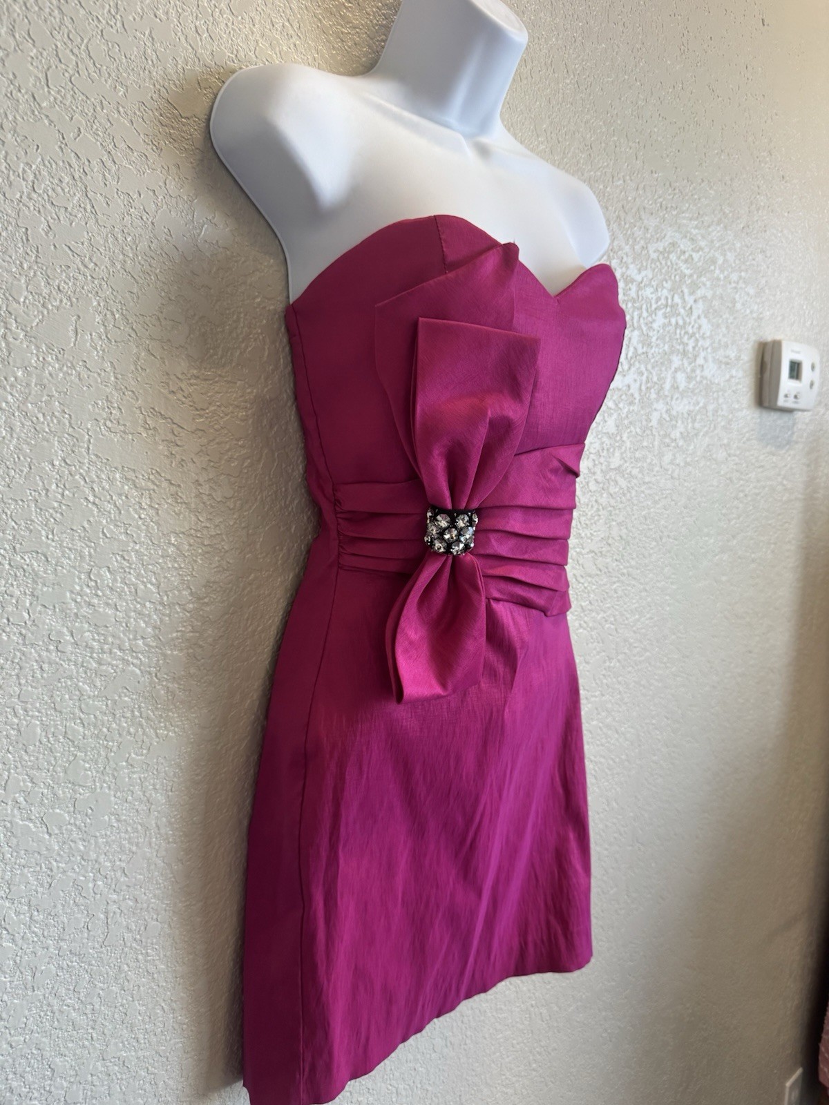 Mystic Pink Strapless Bodycon Short Dress Sweetheart Neck Bow Beaded Size S