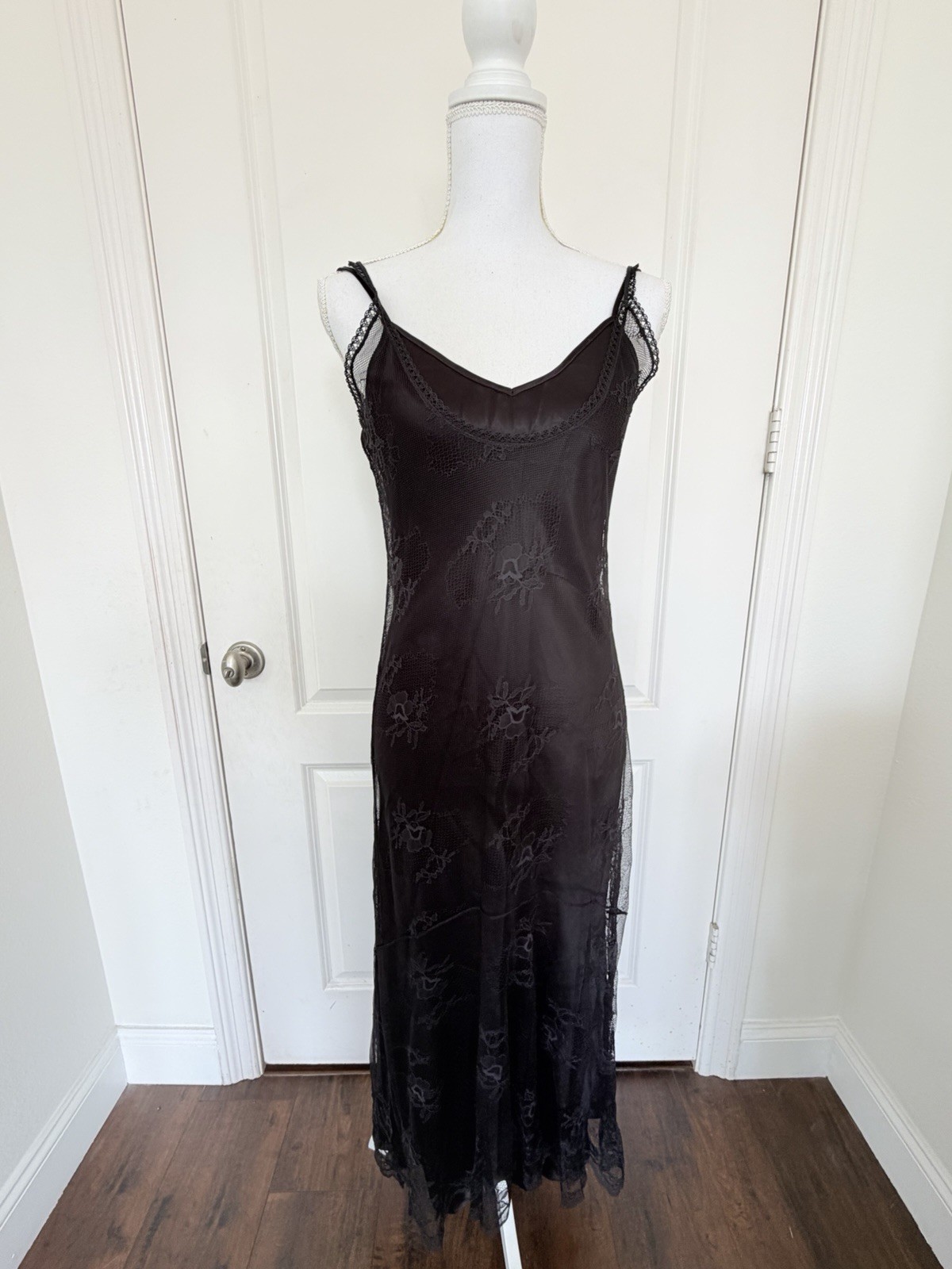 Vintage Max Studio 90s Whimsigoth Black Mesh Maxi Dress – Size M – MSSP