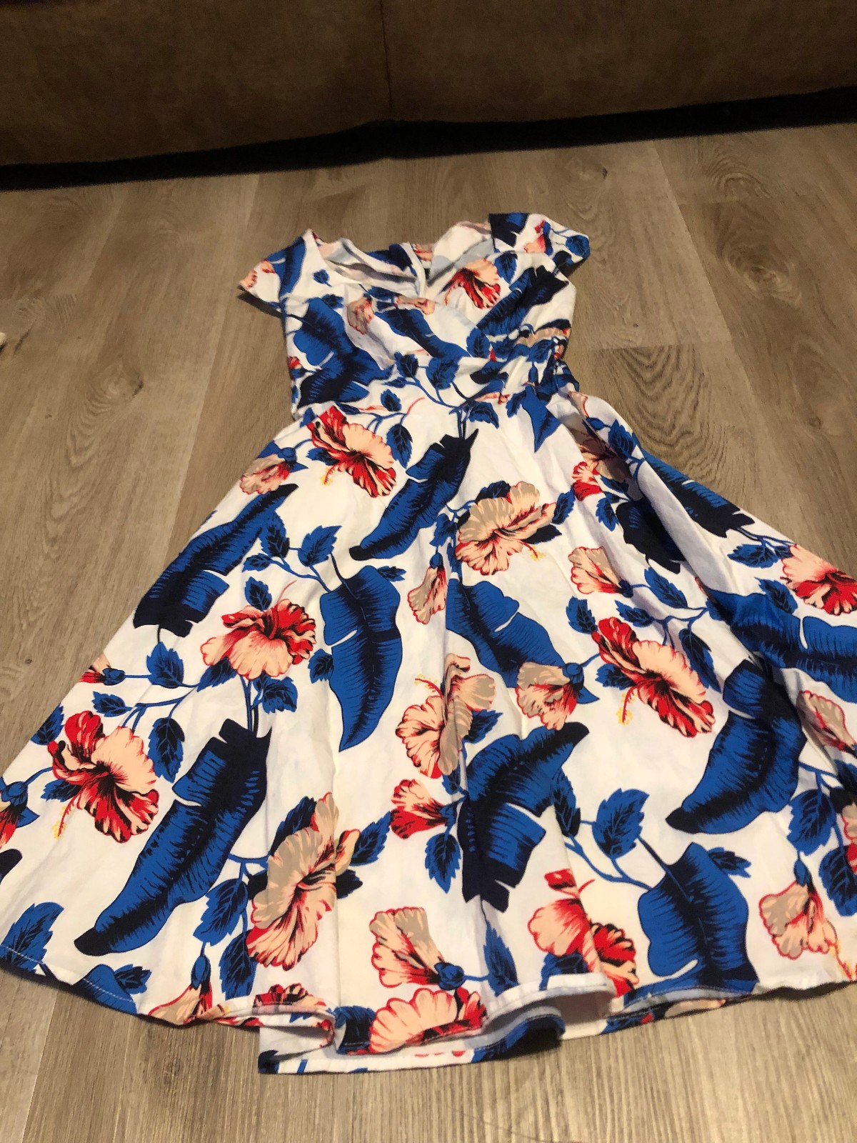 Bonline Hawaiian Dress Sleeveless Floral Small S White Blue Red Cotton H644