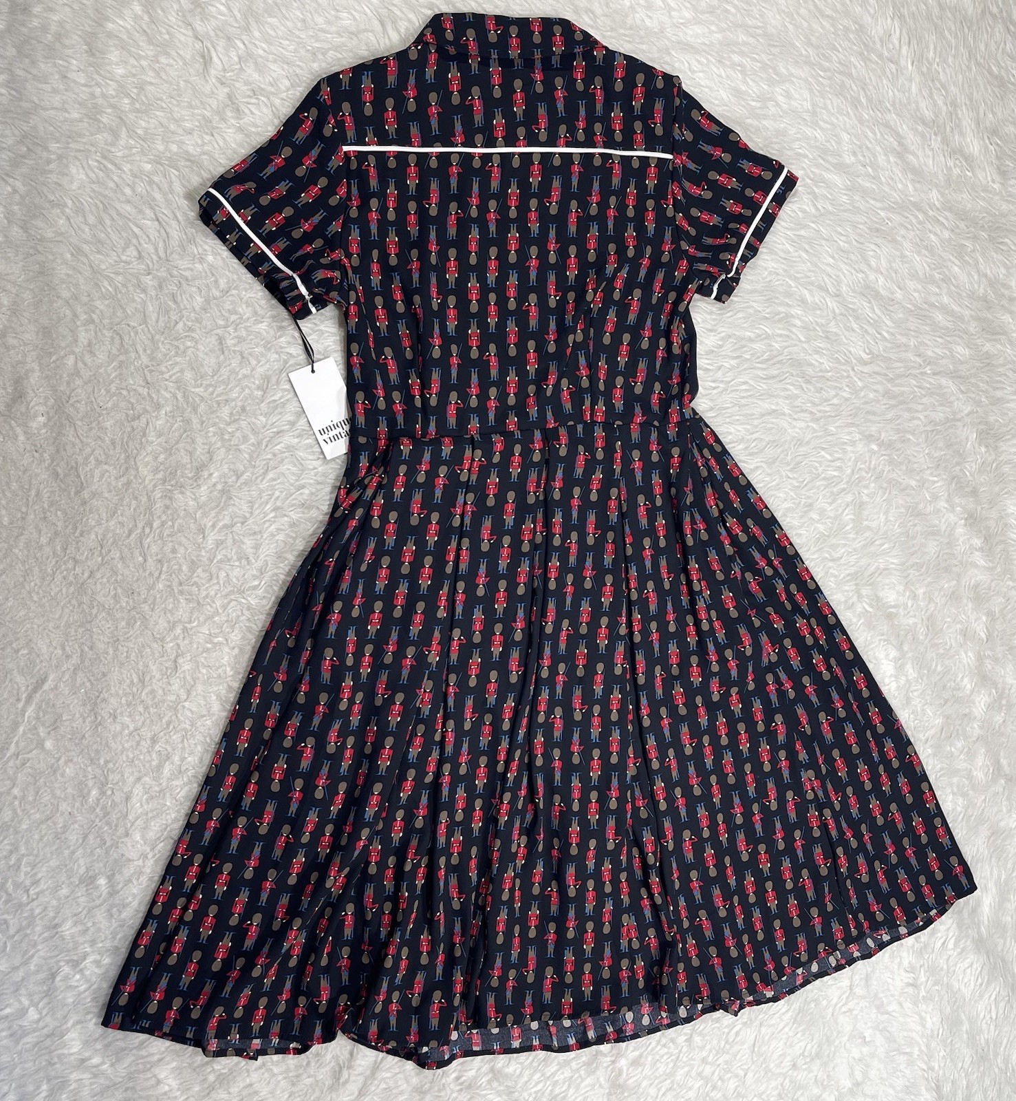 Unique Vintage Retro Pin Up Soldier Print Fit Flare Shirtdress Size Large NWT D3
