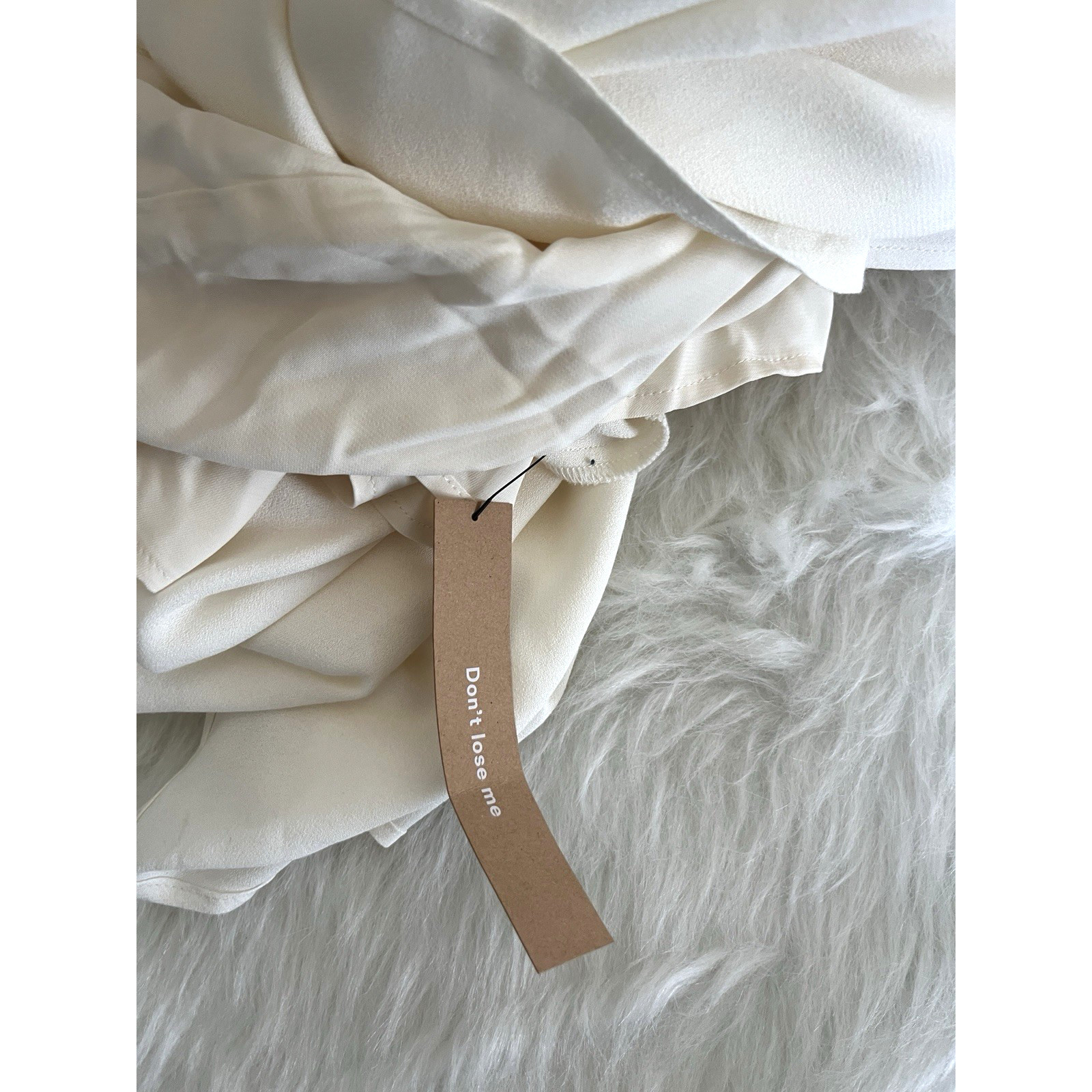 Reformation Lecce Wedding Bridal Gown Size 8 Ivory Train Sweetheart Neckline