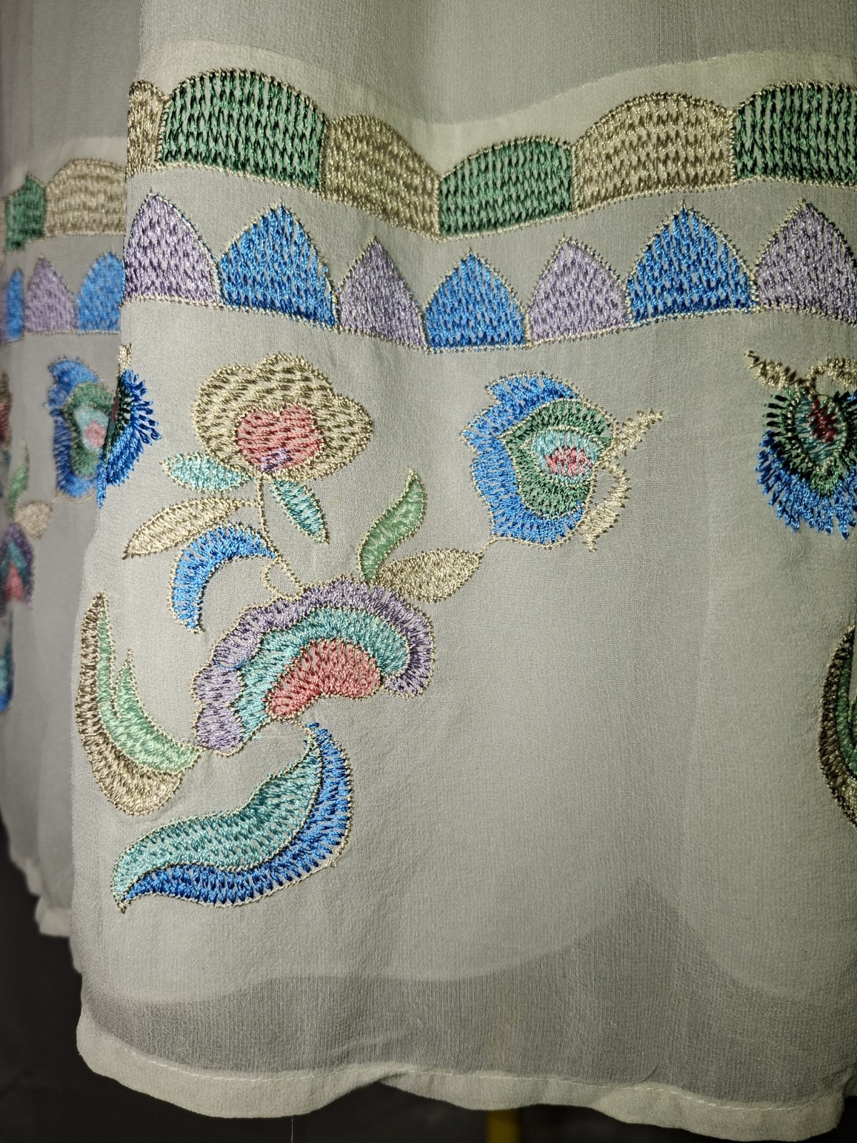 Anna Sui Silk Embroidered Boho Dress Ivory Mini 70s Style Tassel Tie