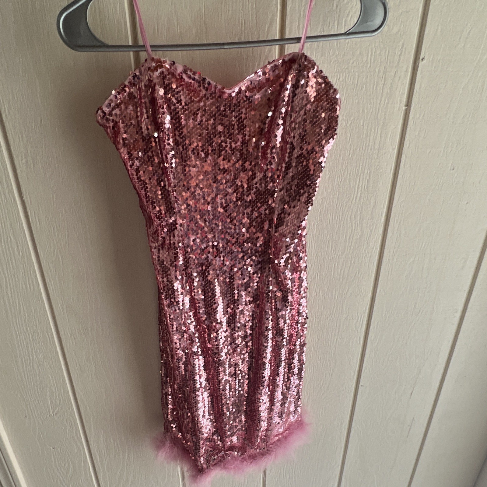 Kouture Marchi Pink Sequin Feather Hem Sweetheart Bodycon Mini Dress, M