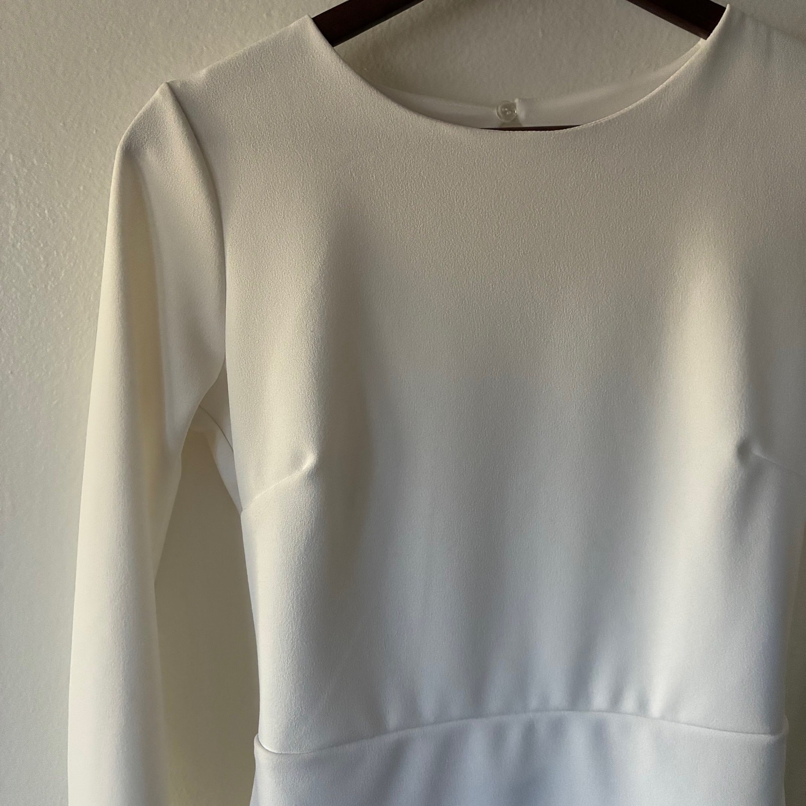 Lulus Ivory White Long Sleeve Open Back Fitted Dress Women’s Size S Made in USA