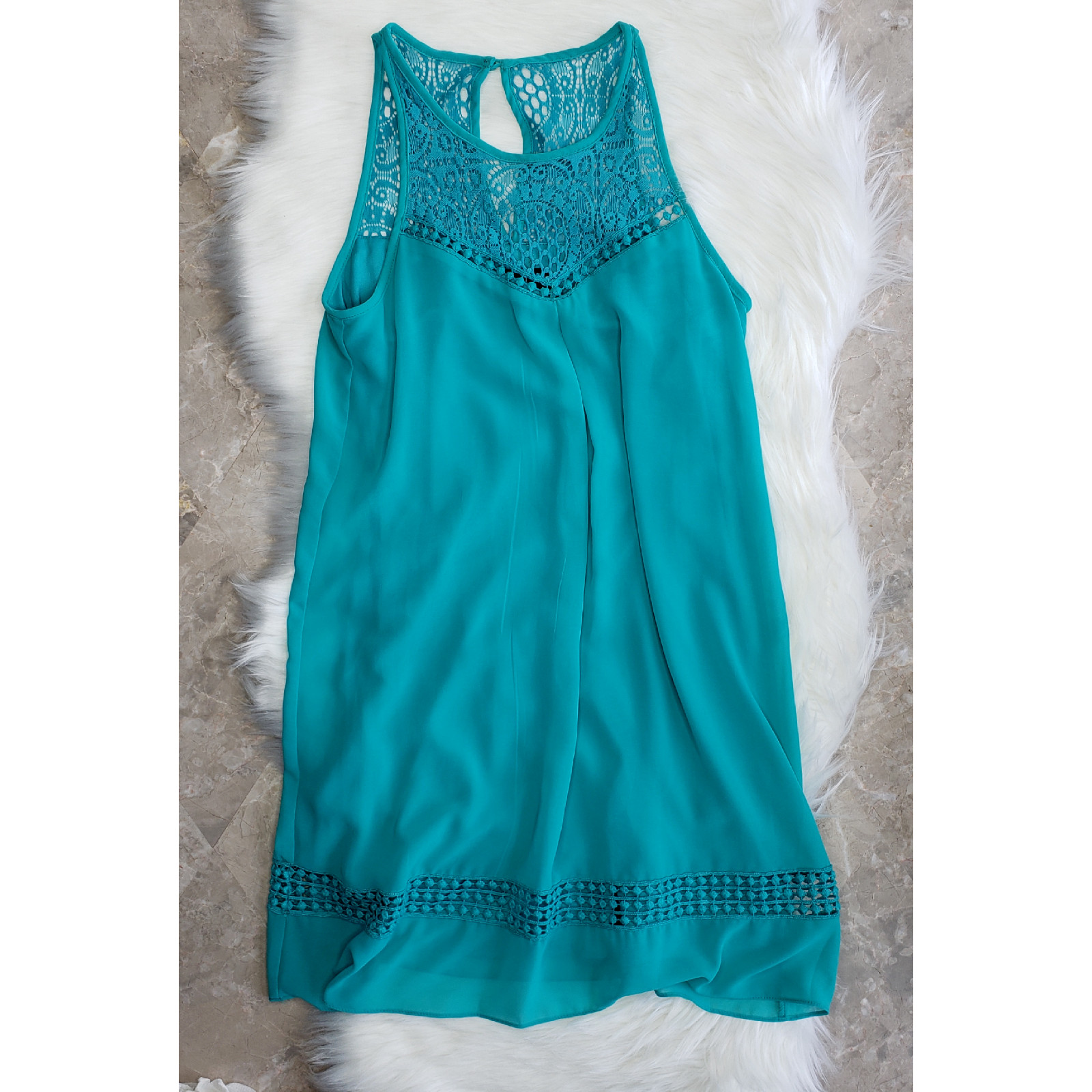 BY&BY Fiji Teal Lace Crochet Sleeveless Dress Button Close $52 NWT Small
