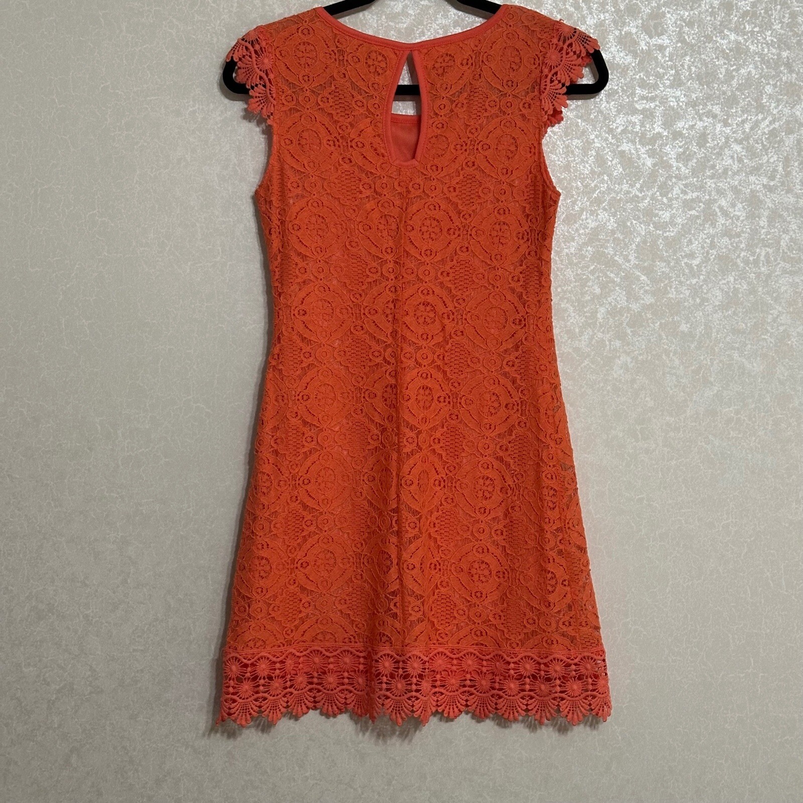 Sequin Hearts Orange Crochet Lace Mini Dress Cap Sleeve Sheath Keyhole Lined S
